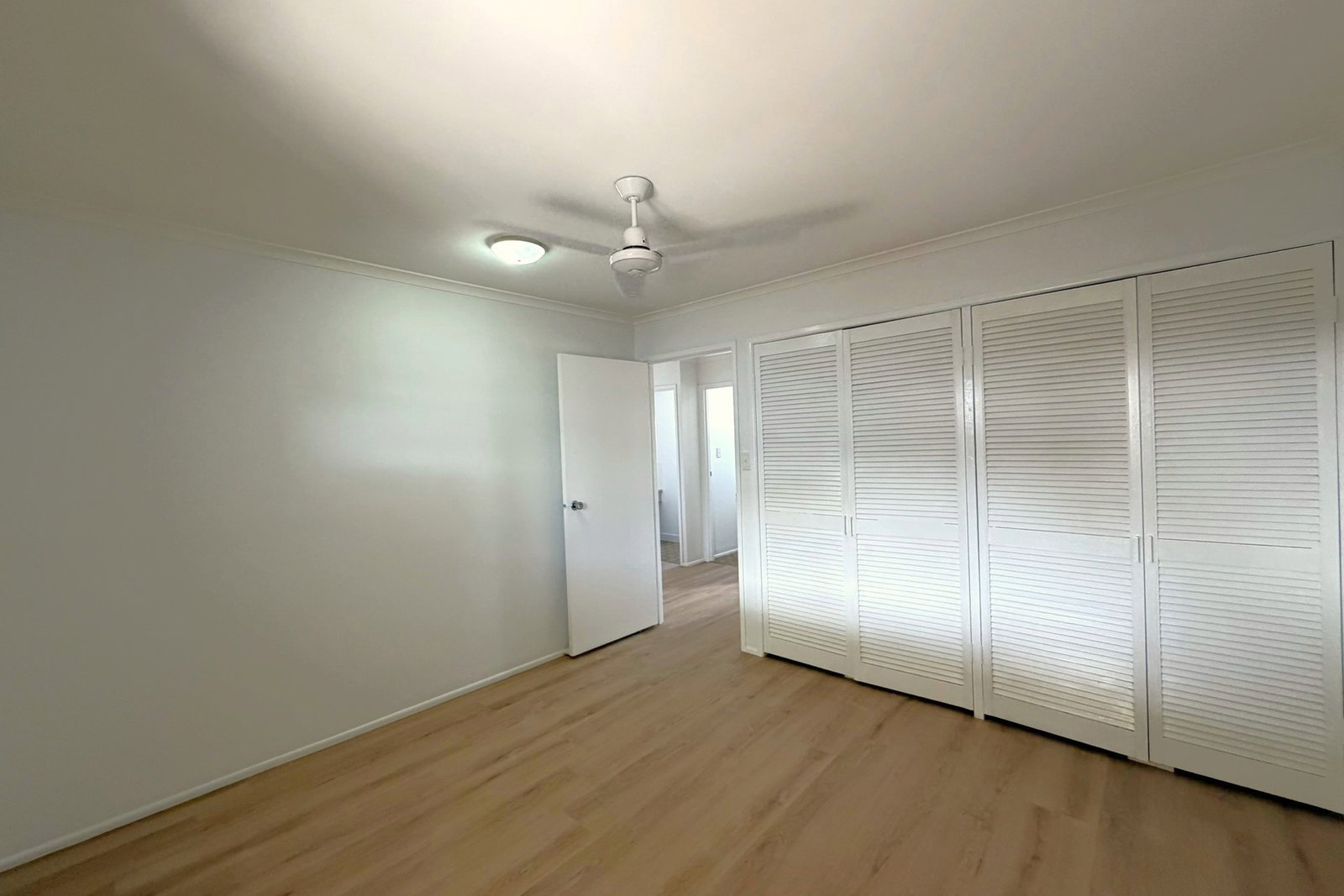 2/18 Geraldine Street, West Gladstone  QLD  4680