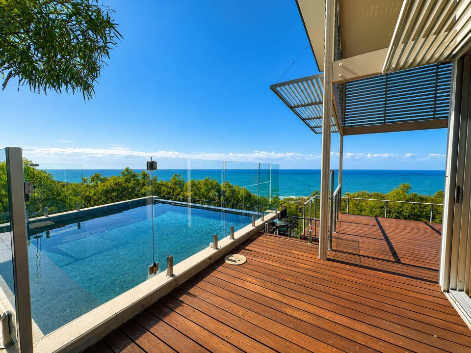 100 Bloodwood Avenue, Agnes Water  QLD  4677