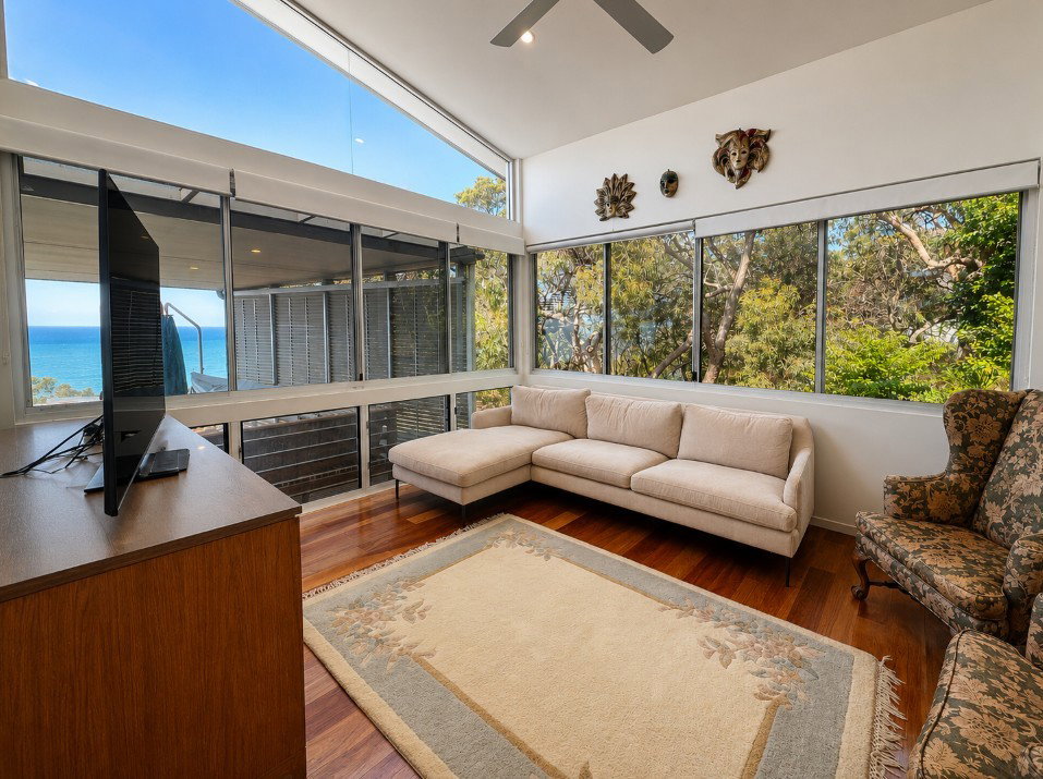 100 Bloodwood Avenue, Agnes Water  QLD  4677