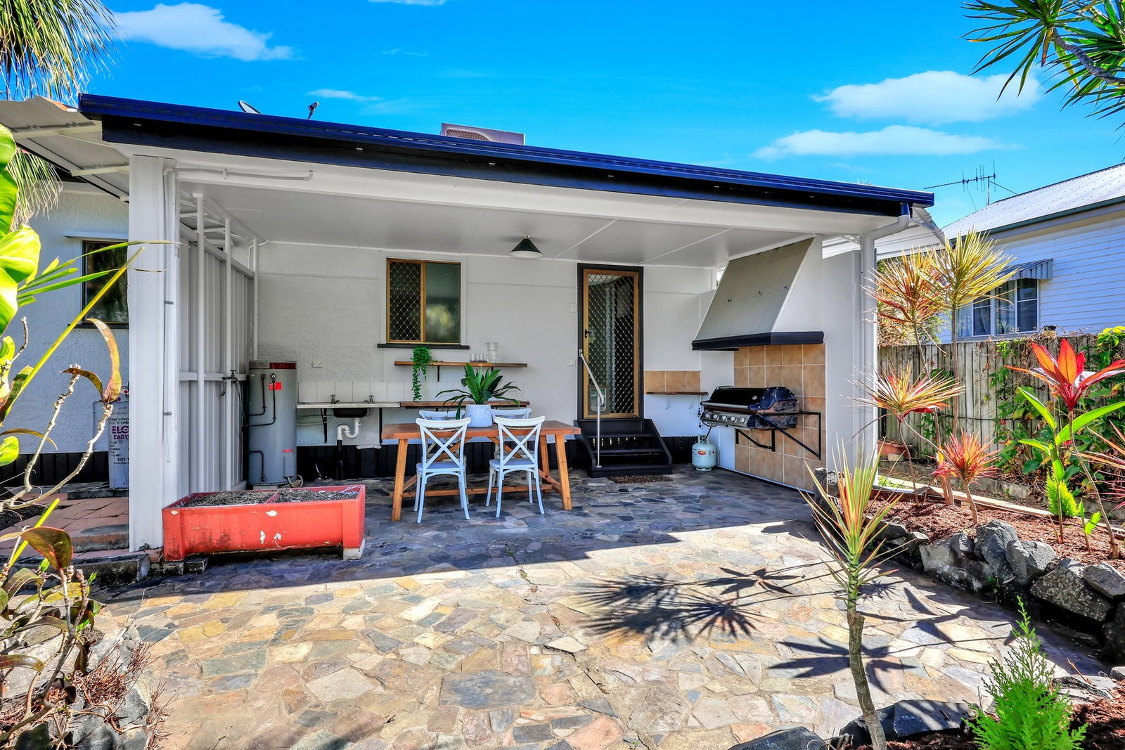 36 Bingera Street, Bundaberg West  QLD  4670