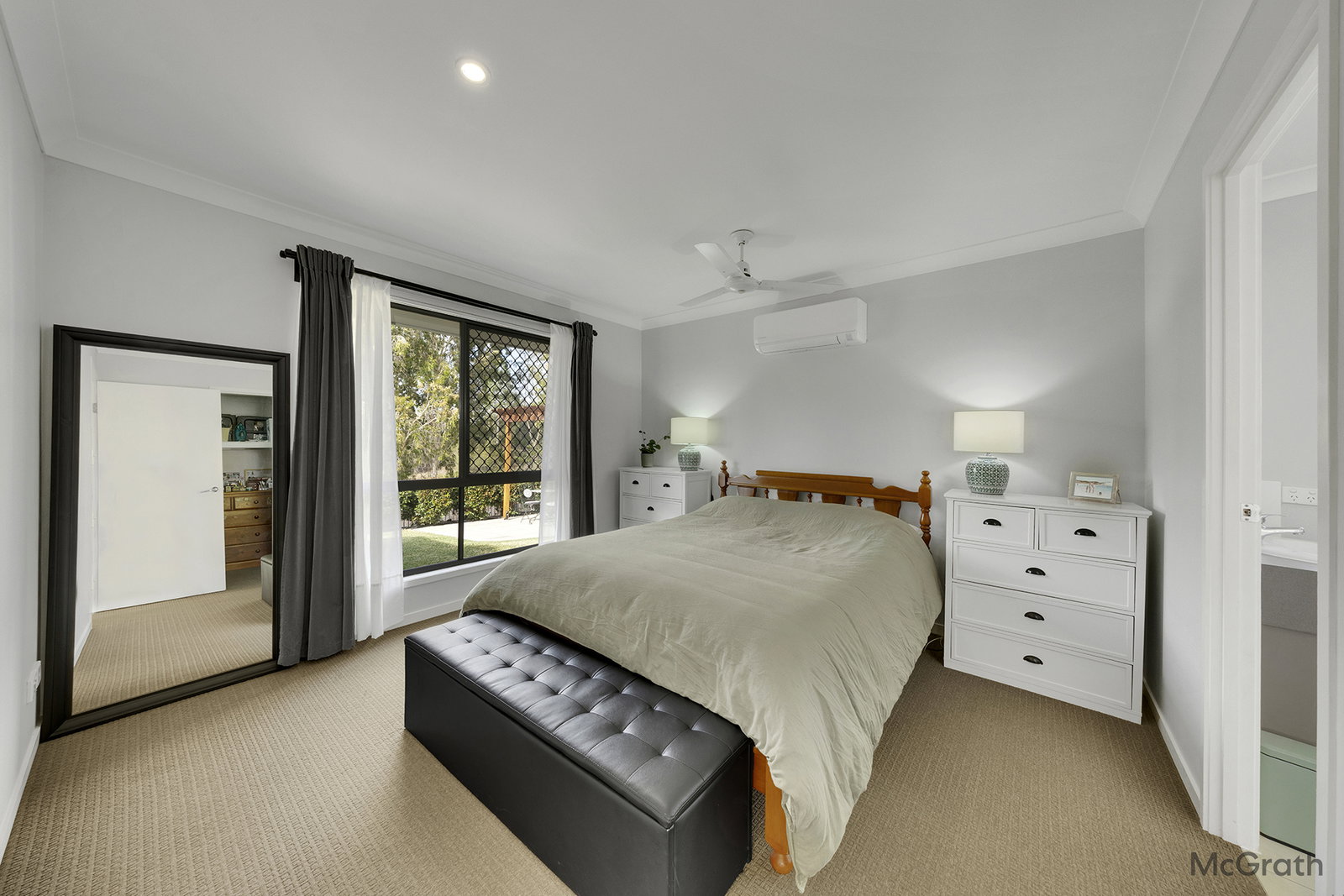 5 Grasstree Crescent, Kirkwood  QLD  4680