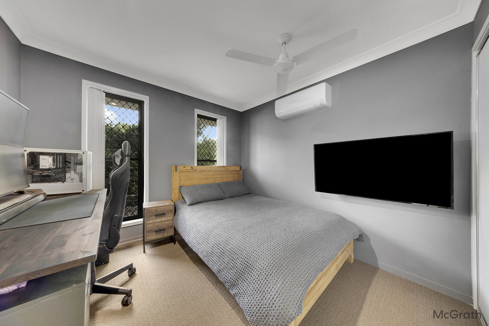 5 Grasstree Crescent, Kirkwood  QLD  4680