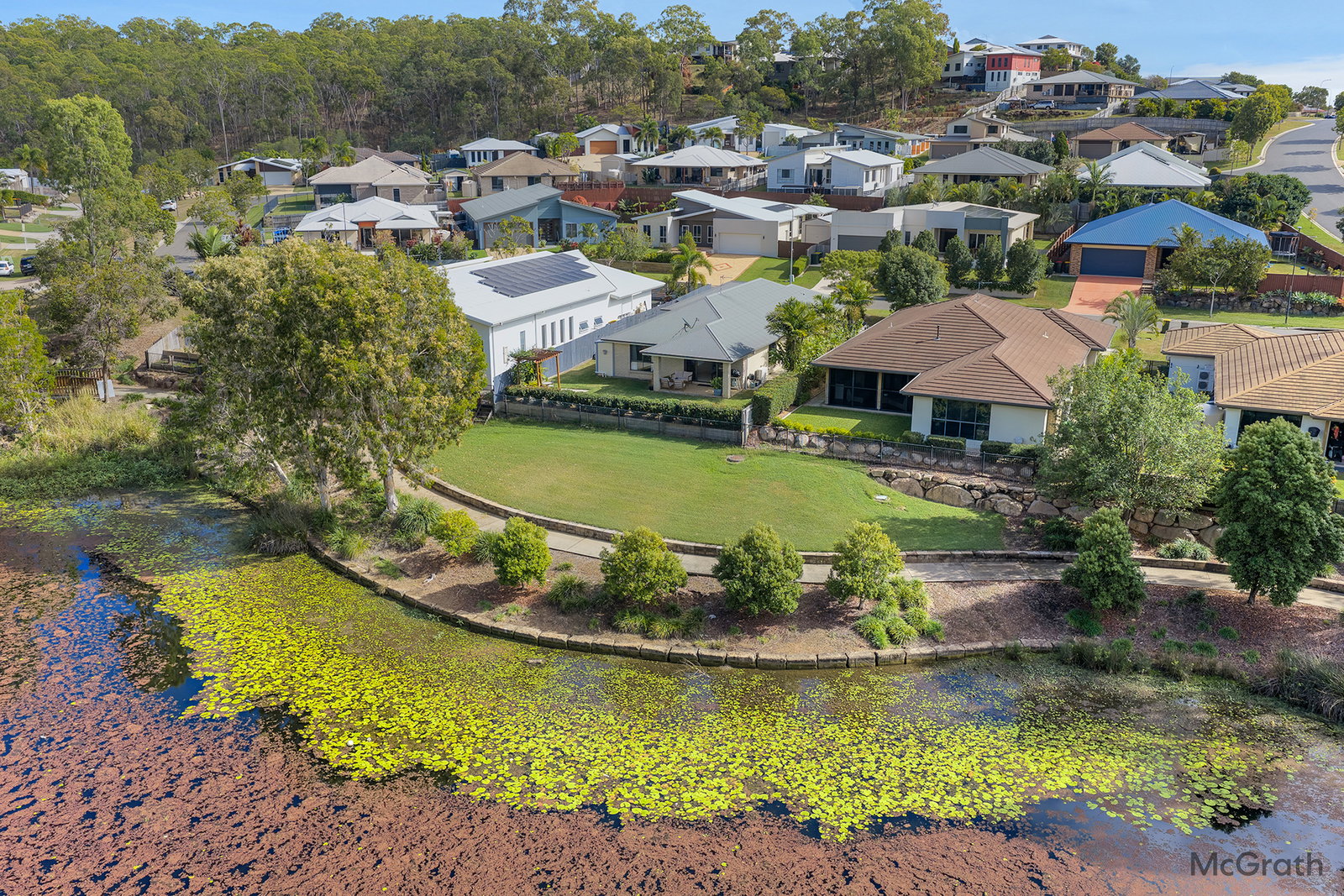 5 Grasstree Crescent, Kirkwood  QLD  4680
