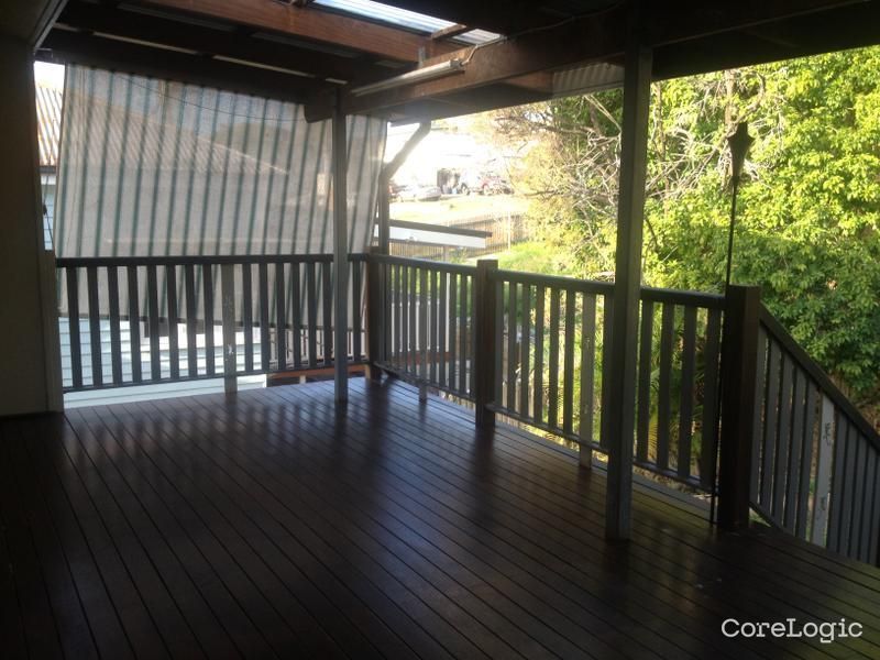 8 Geraldine Street, West Gladstone  QLD  4680