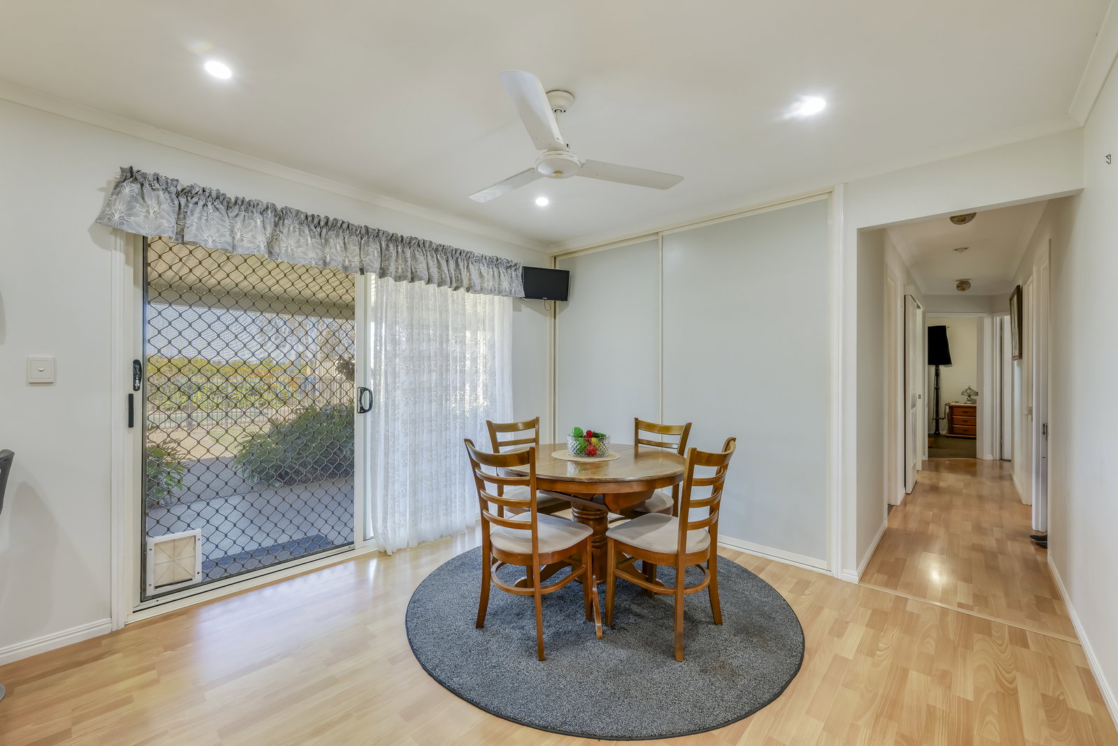34 Polo Place, Branyan  QLD  4670
