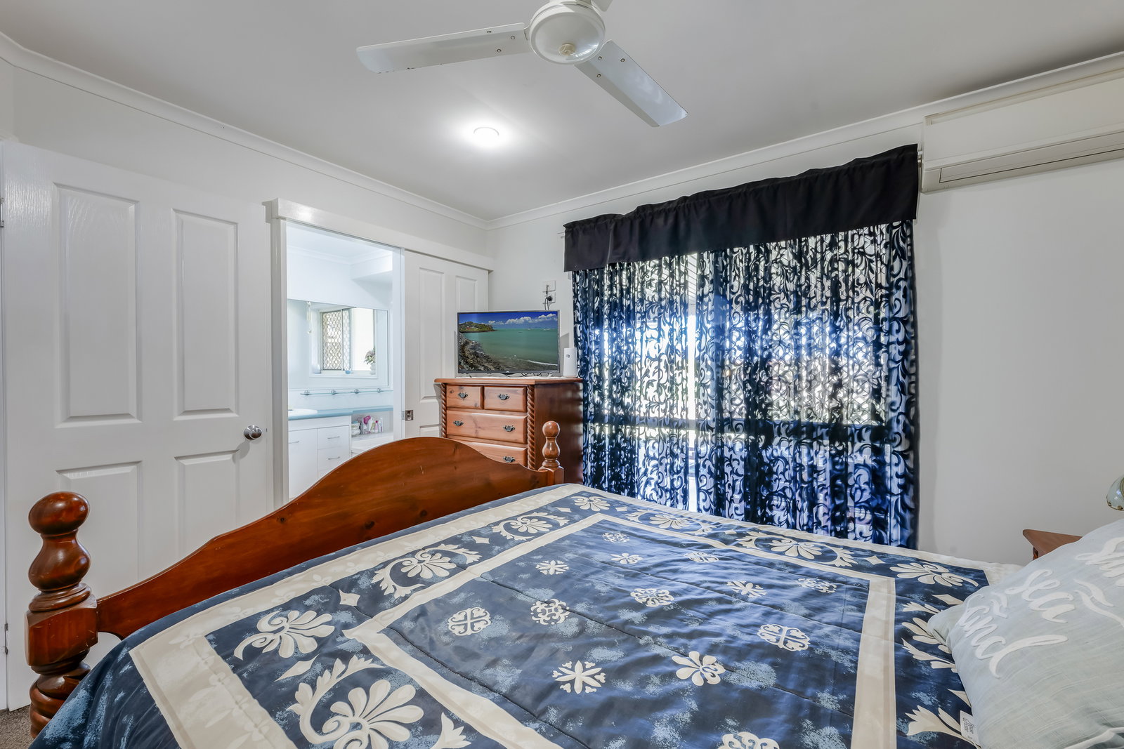 34 Polo Place, Branyan  QLD  4670