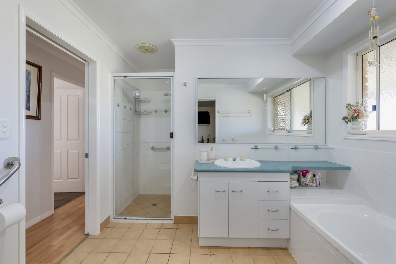 34 Polo Place, Branyan  QLD  4670