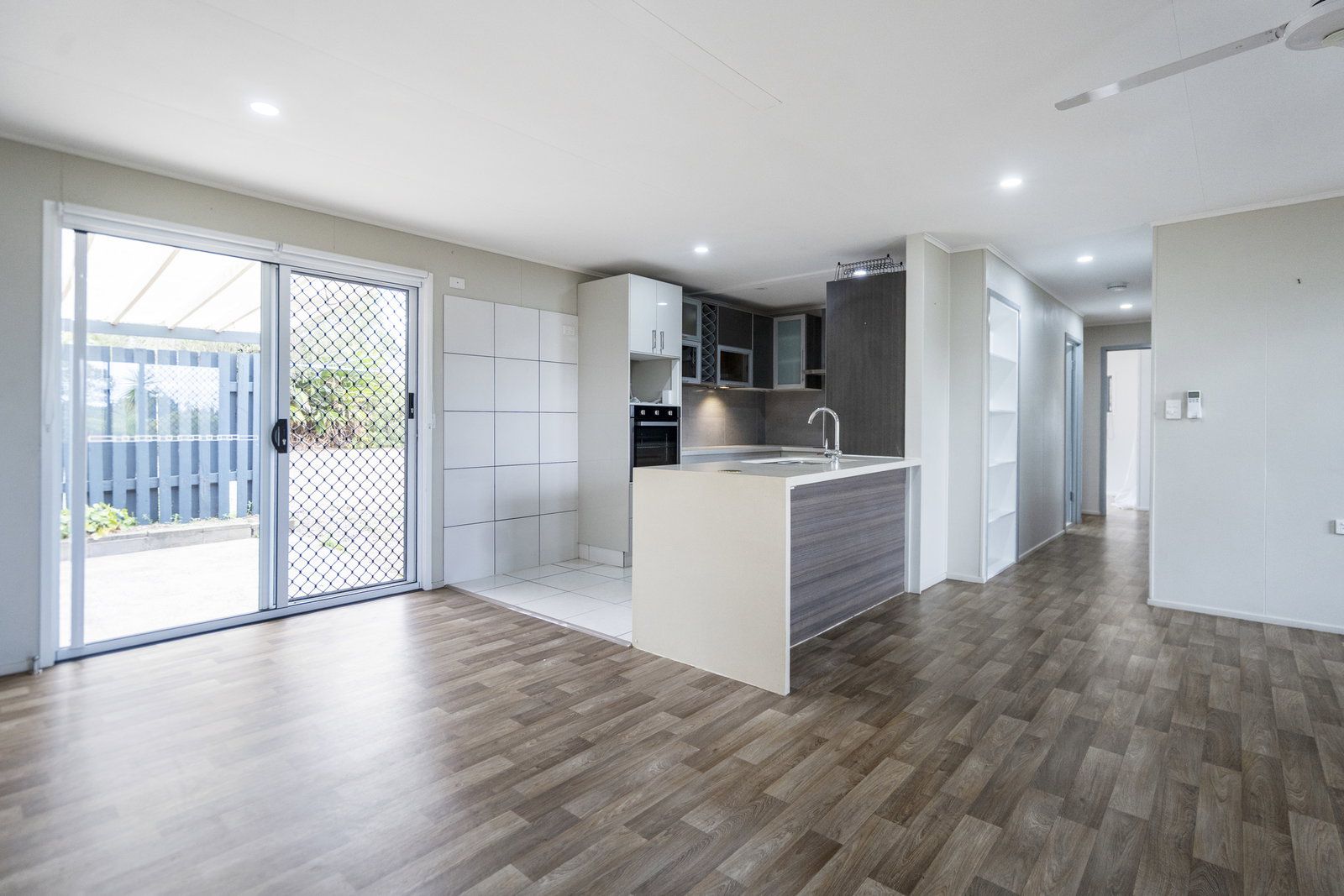 23 The Boulevarde, Avoca  QLD  4670