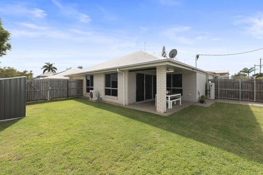 8/20a Water Street, Bundaberg South  QLD  4670