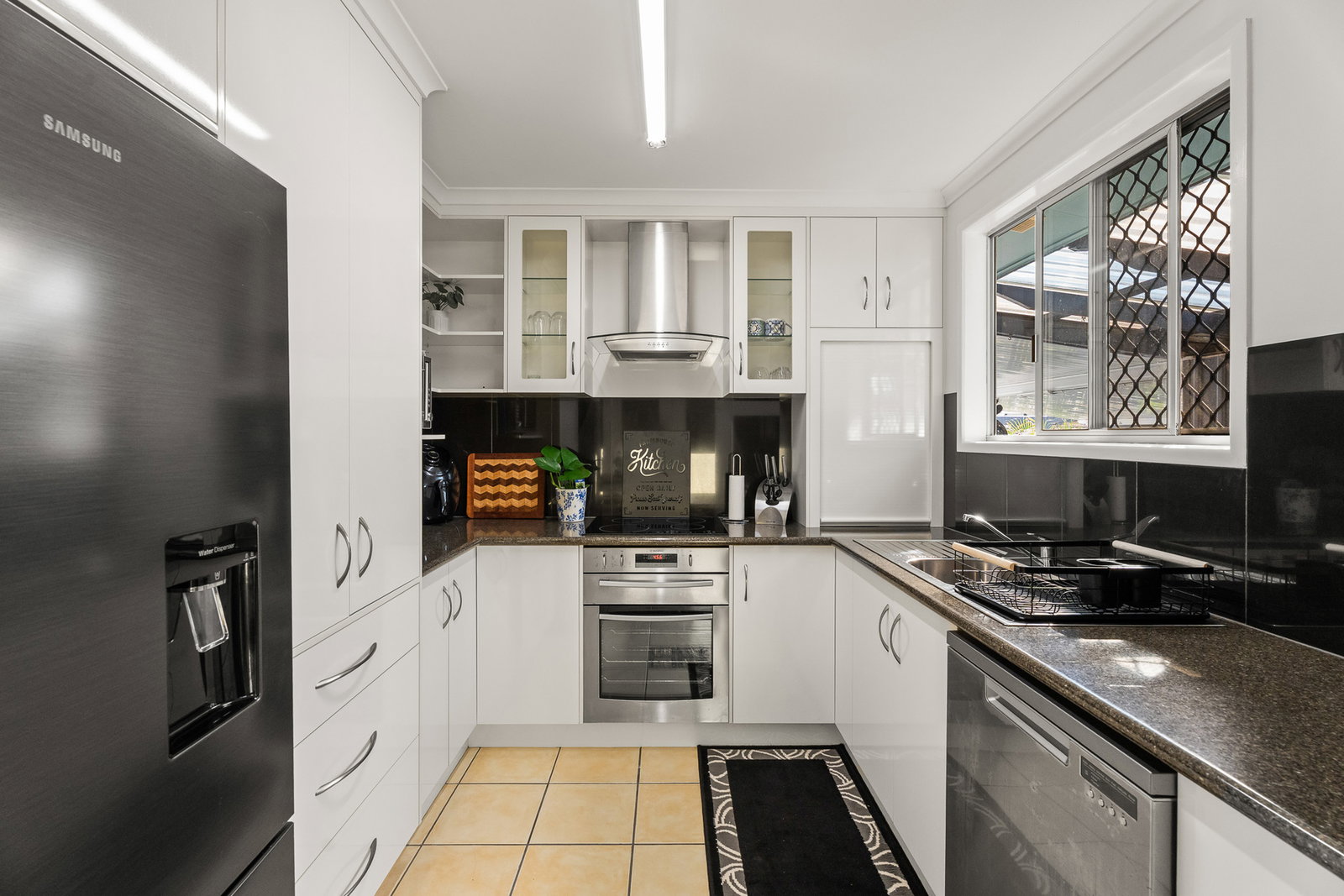 12 Caringa Street, Maryborough  QLD  4650