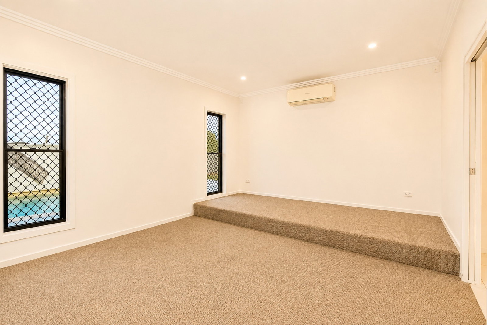 3 Chantilly Street, Bargara  QLD  4670
