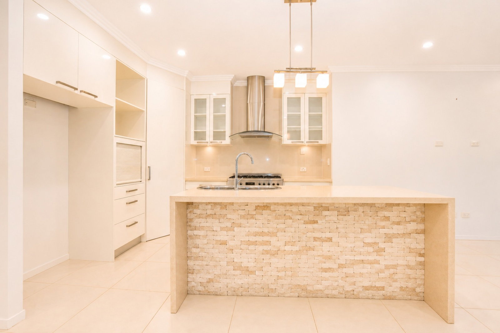 3 Chantilly Street, Bargara  QLD  4670
