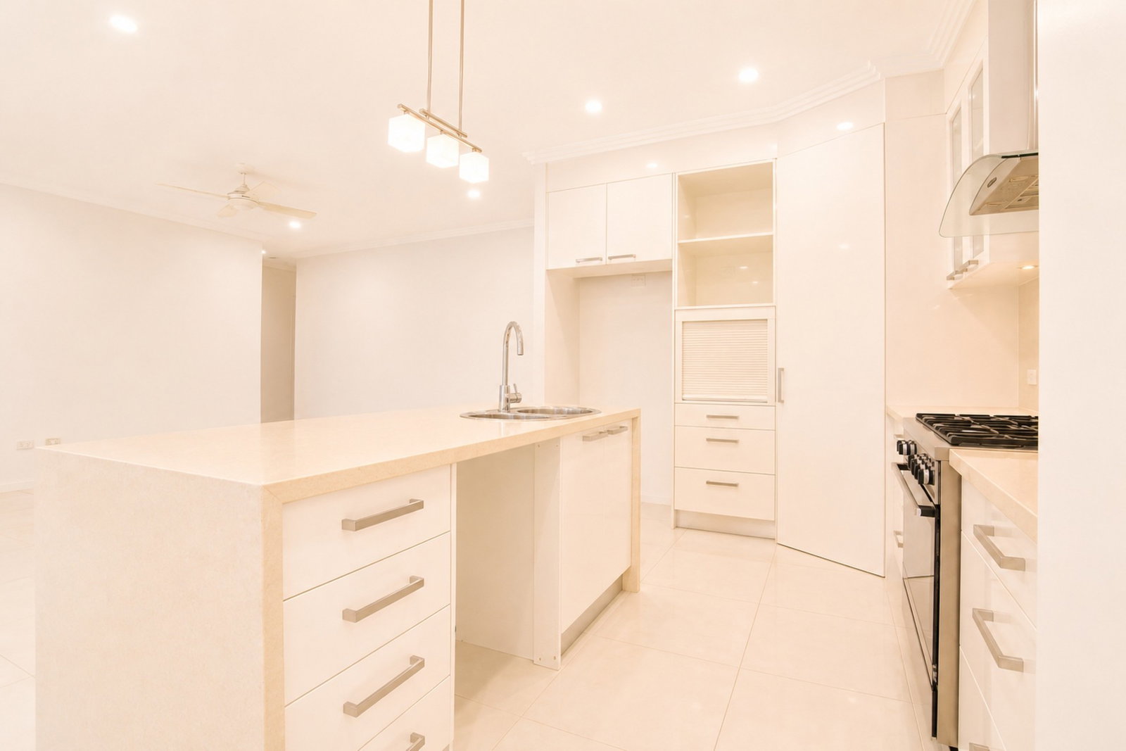 3 Chantilly Street, Bargara  QLD  4670