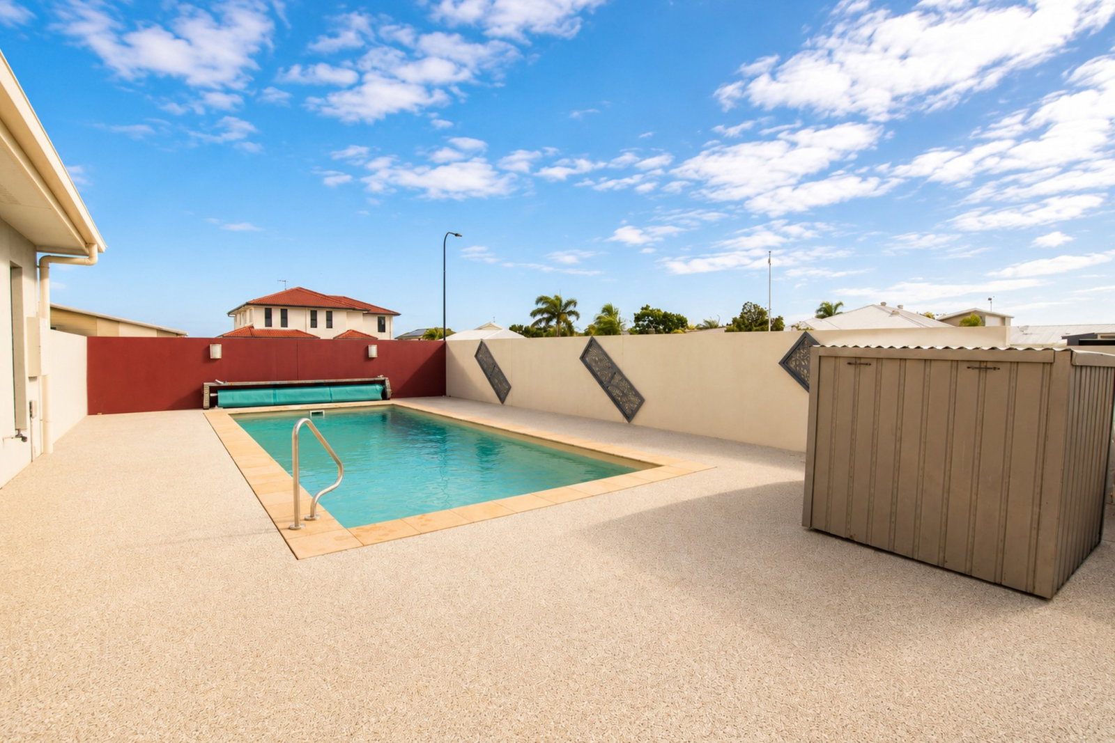 3 Chantilly Street, Bargara  QLD  4670