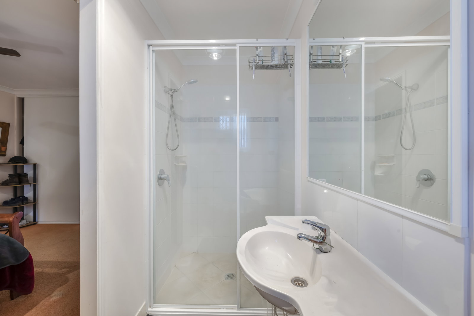 12 Clearview Avenue, Thabeban  QLD  4670