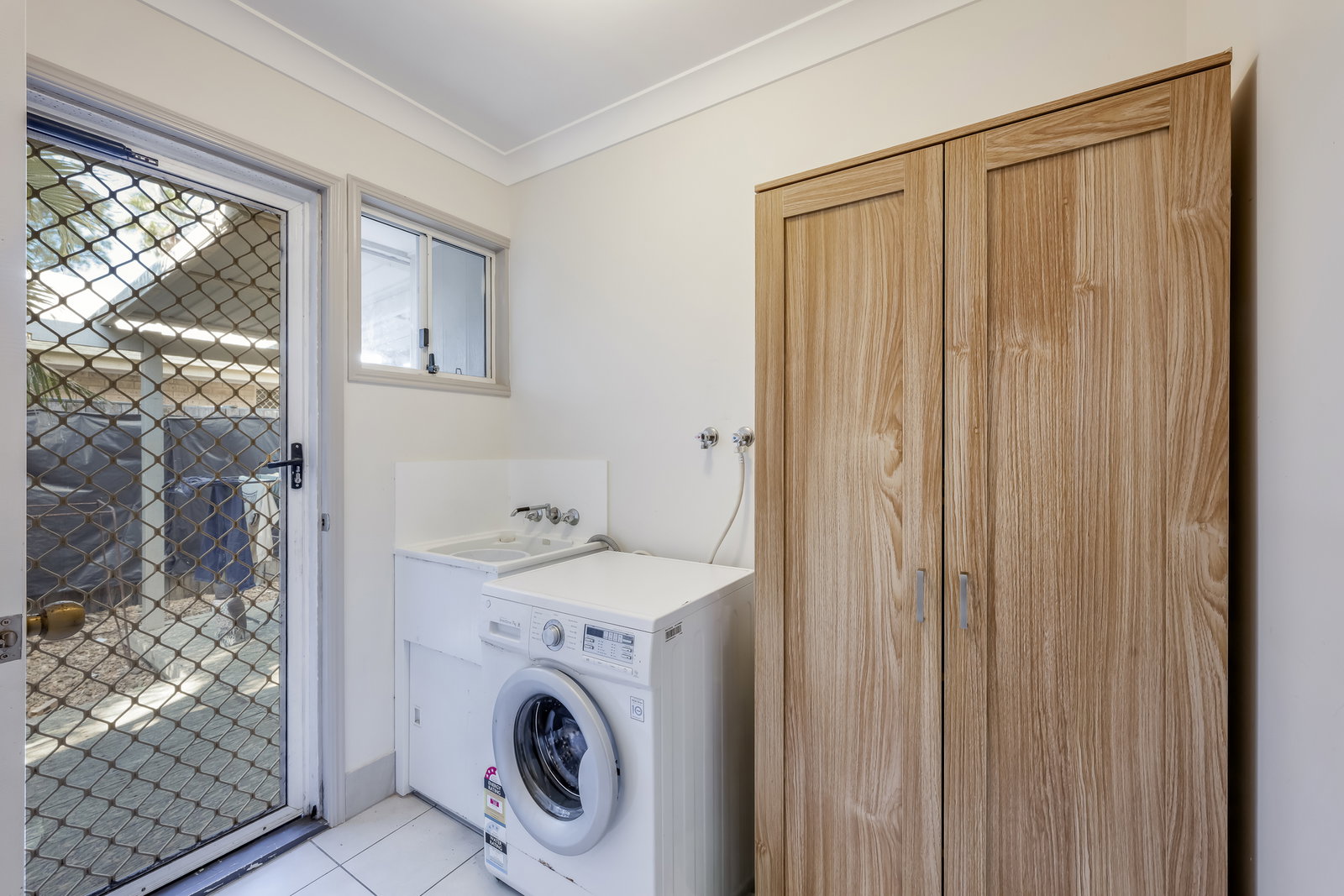 48 Thomas Thomsen Drive, Thabeban  QLD  4670