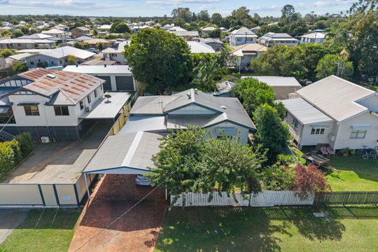 11 Nuneaton Street, Maryborough  QLD  4650