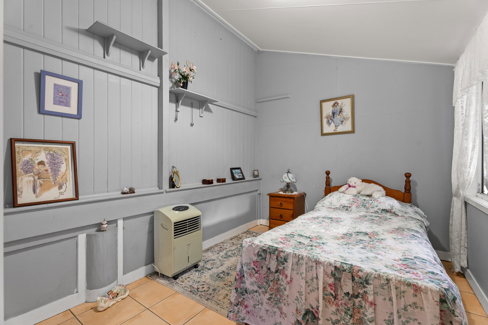 11 Nuneaton Street, Maryborough  QLD  4650