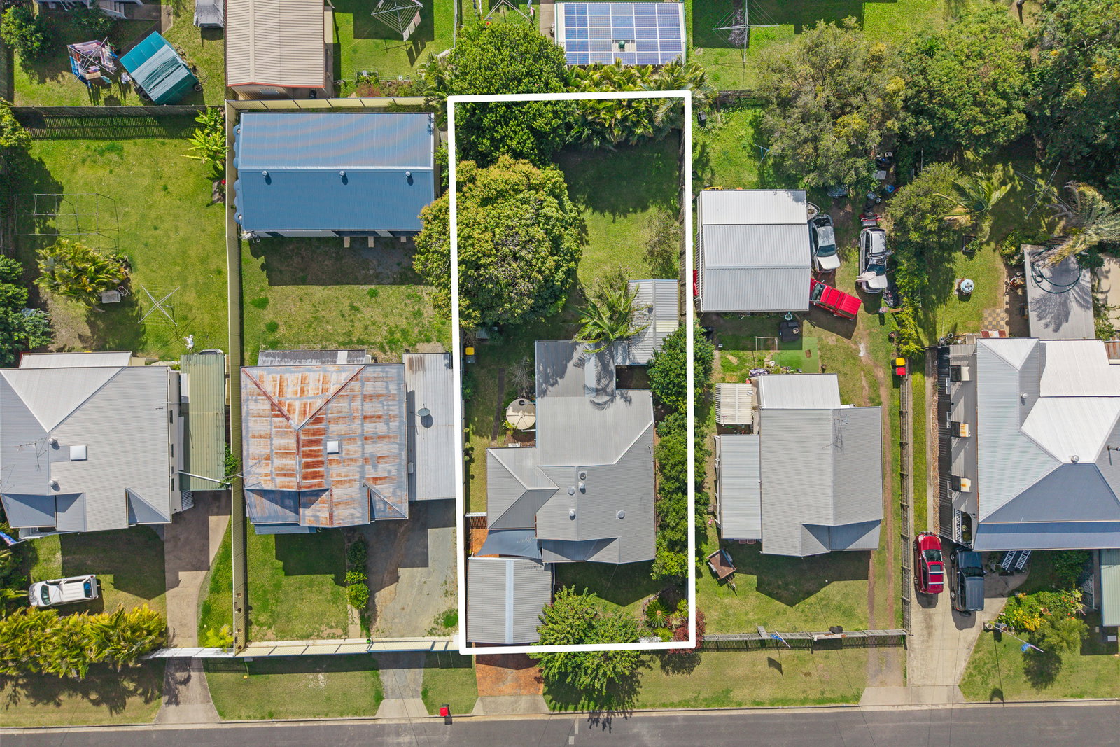 11 Nuneaton Street, Maryborough  QLD  4650
