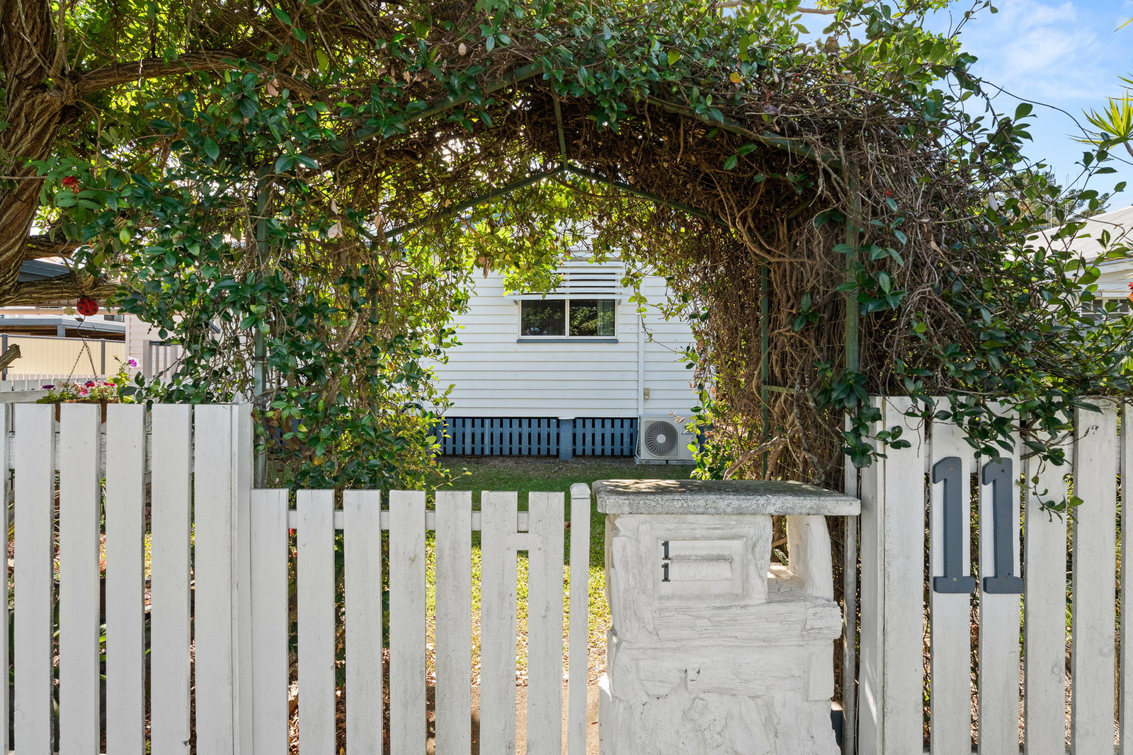11 Nuneaton Street, Maryborough  QLD  4650