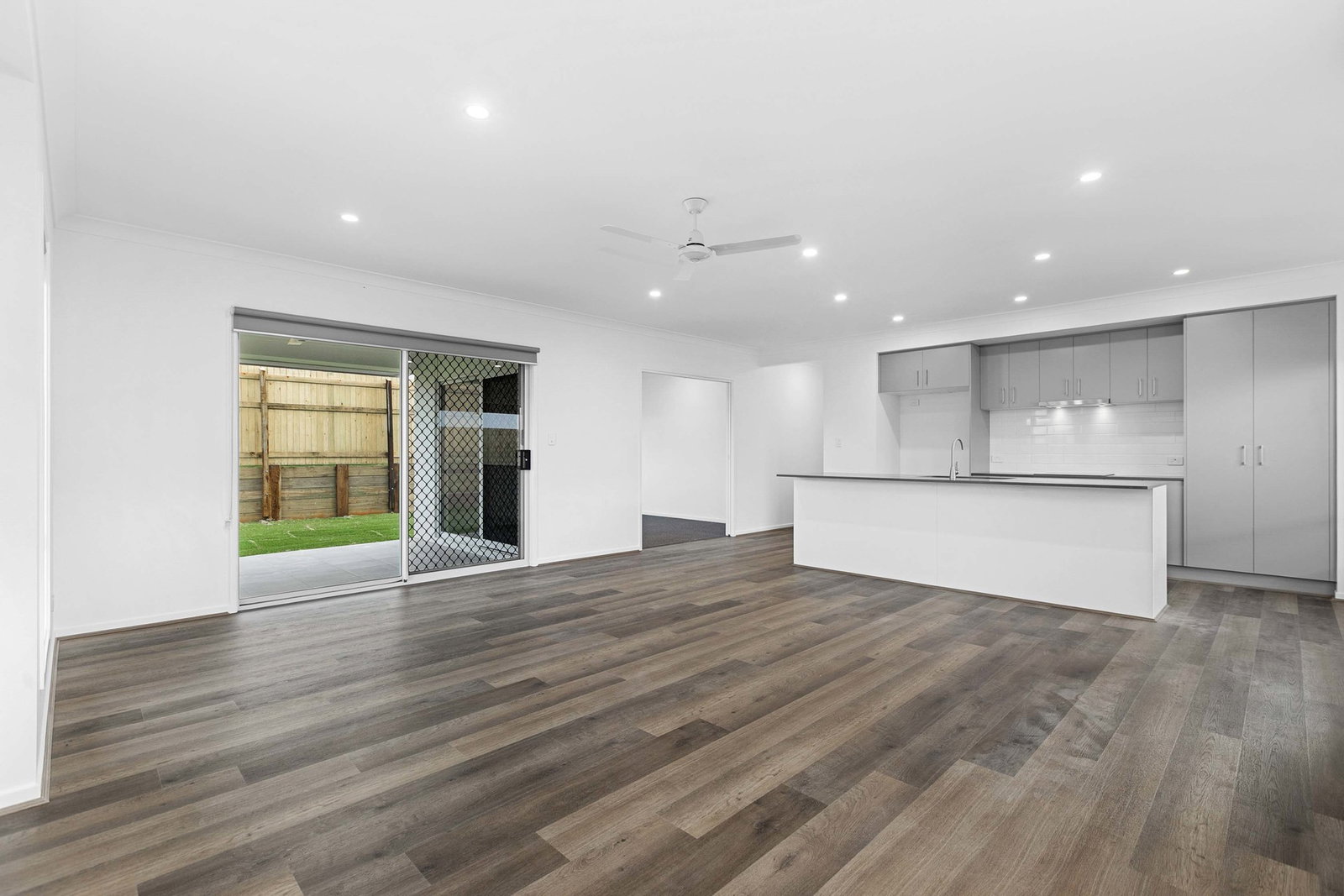 3 Oakwood Drive, Tinana  QLD  4650