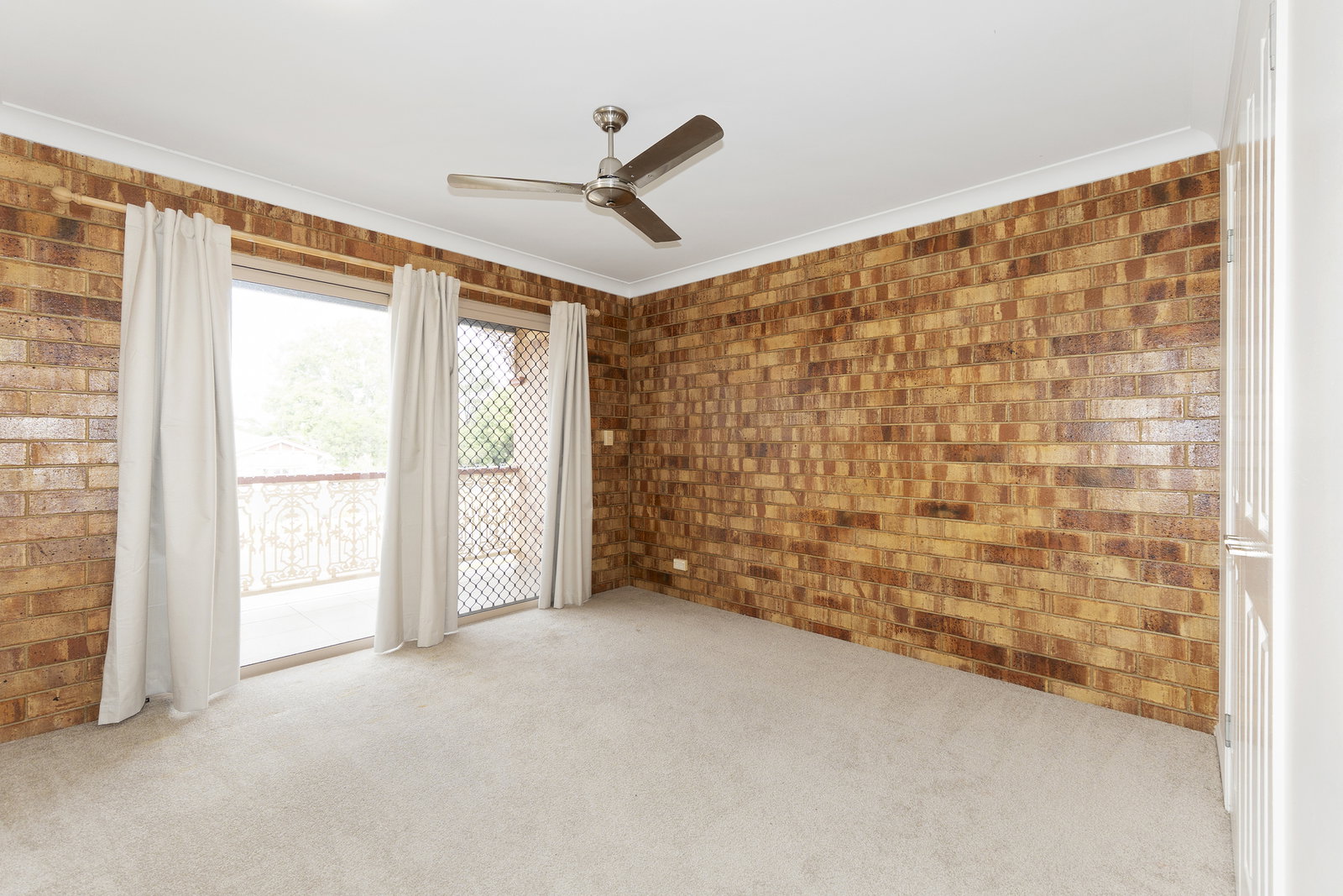 2/3 Goodwin Street, Bundaberg South  QLD  4670