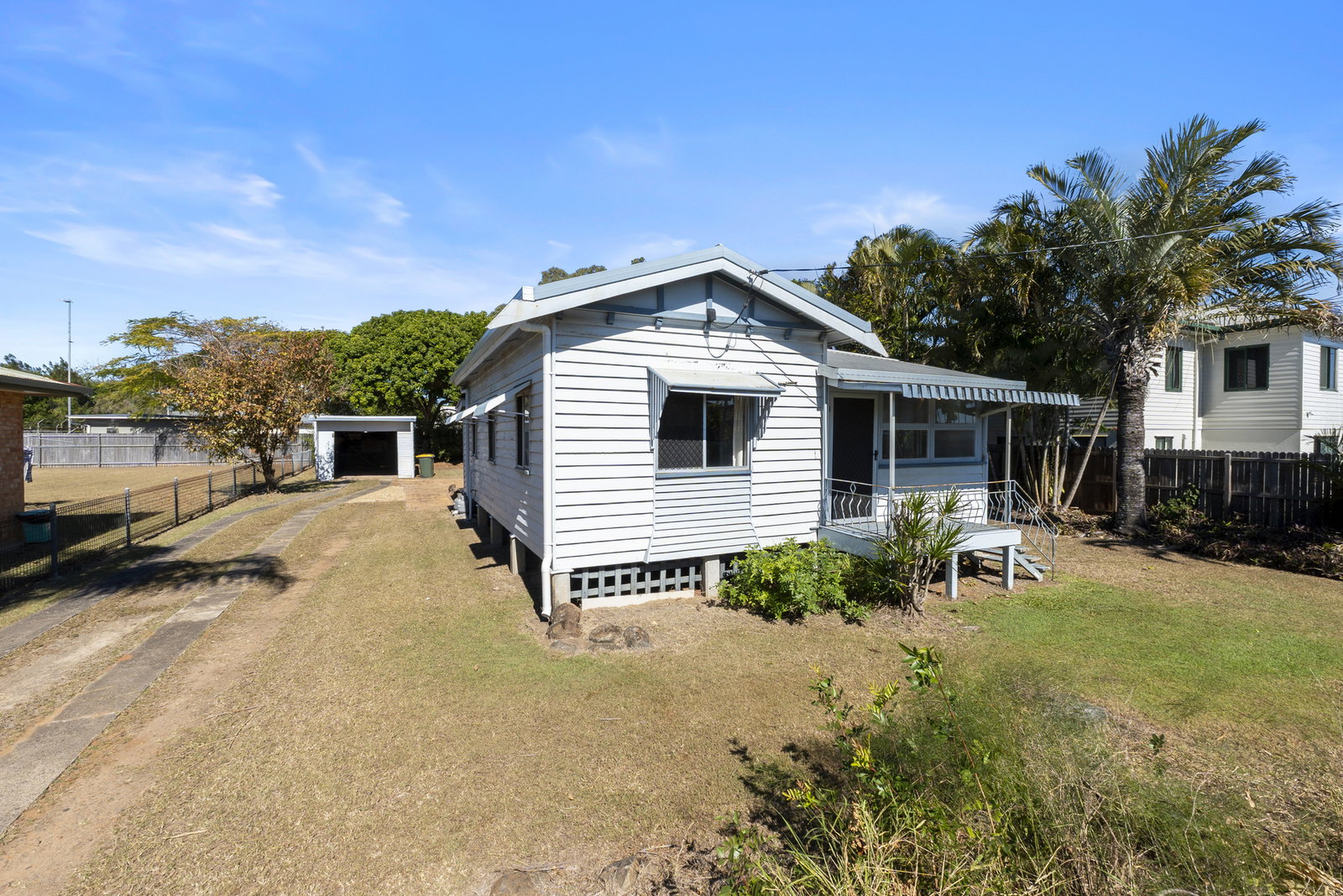 44 Hurst Street, Walkervale  QLD  4670
