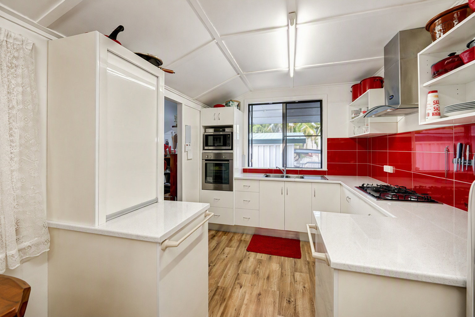 33 Burnett Street, Bundaberg South  QLD  4670