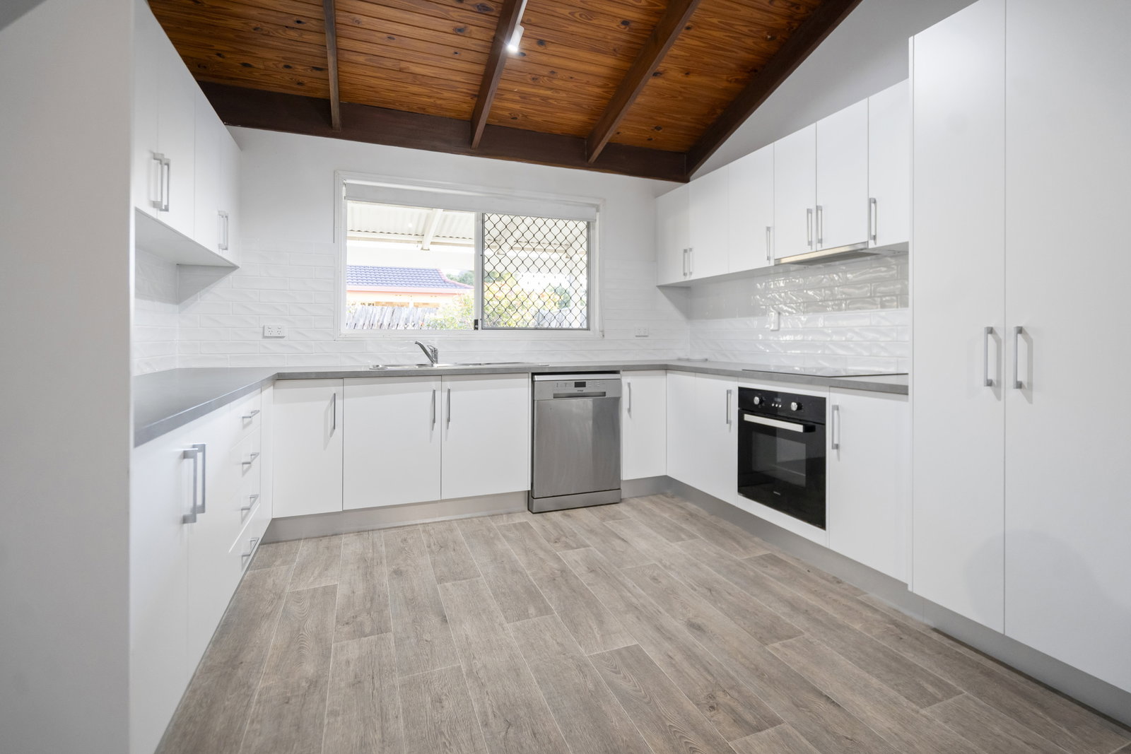 19 Watsons Road, Bargara  QLD  4670