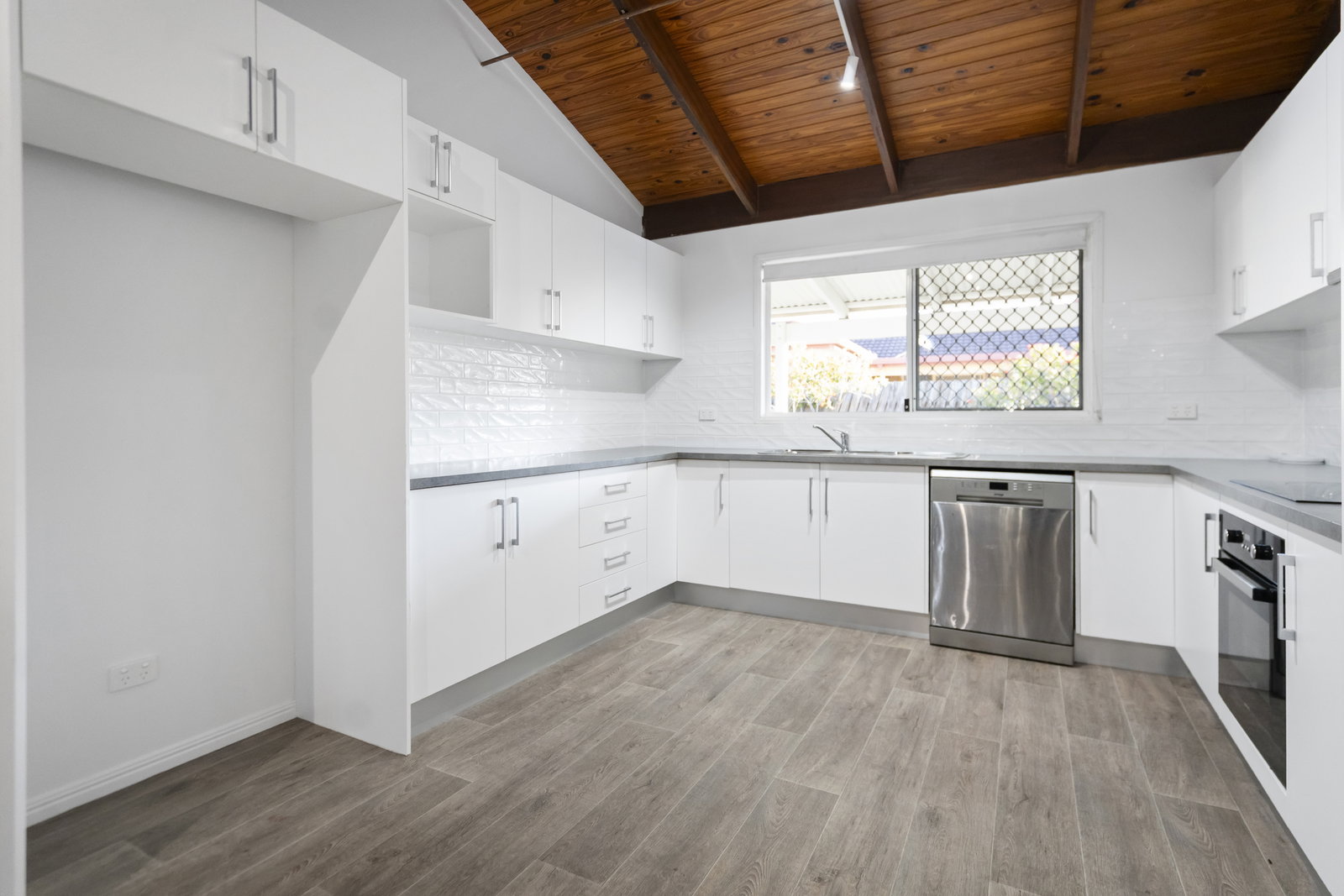 19 Watsons Road, Bargara  QLD  4670