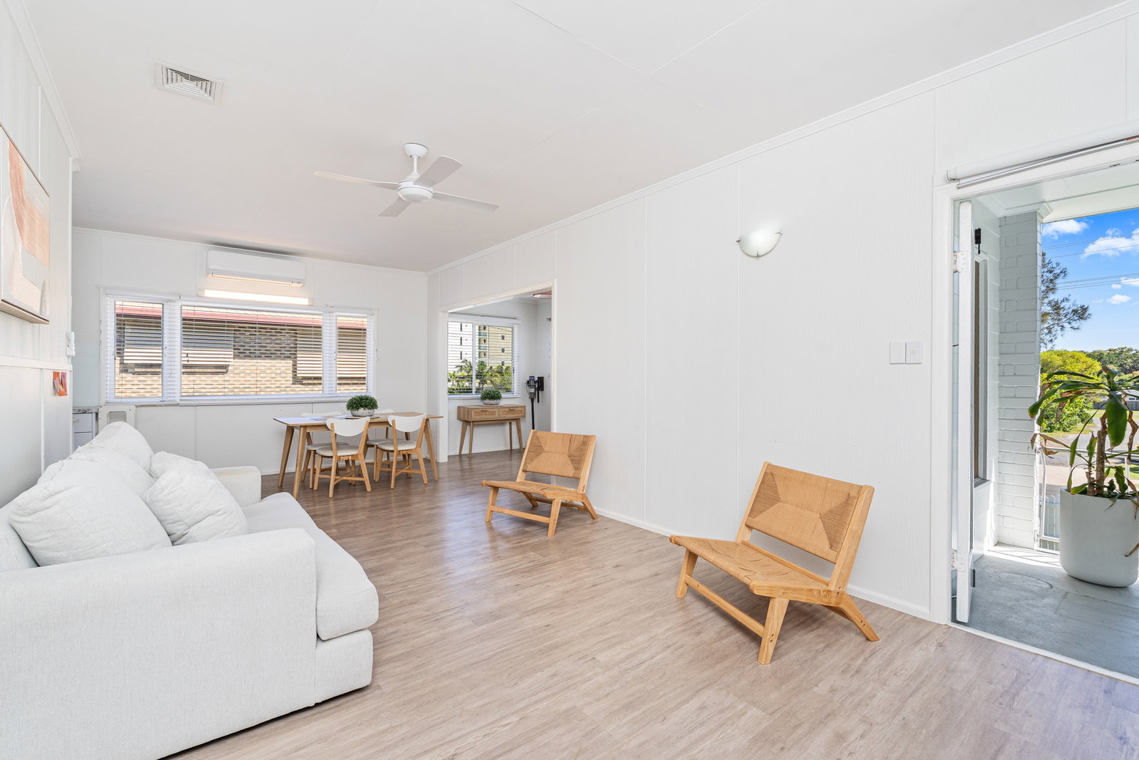 84 Miller Street, Urangan  QLD  4655