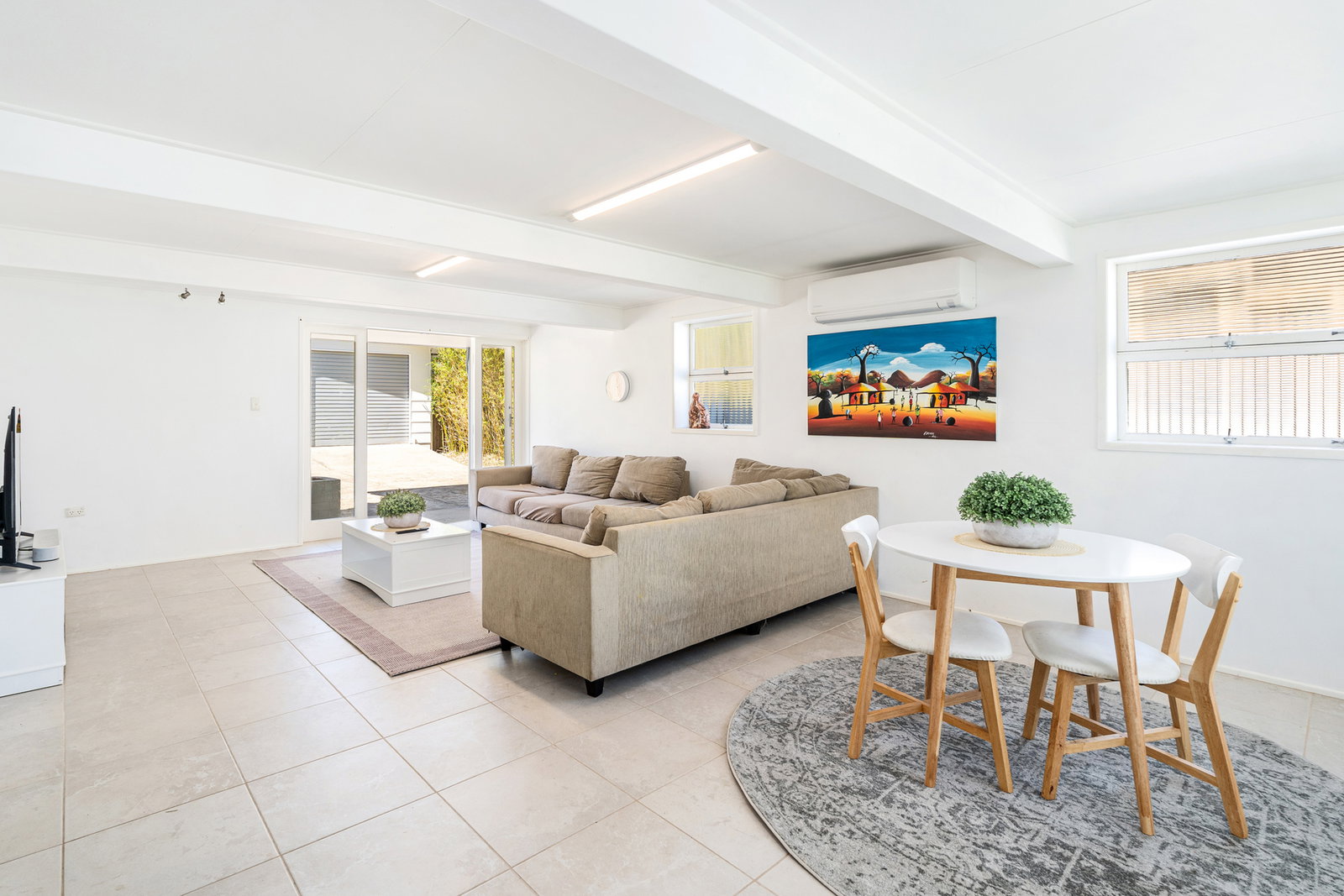 84 Miller Street, Urangan  QLD  4655