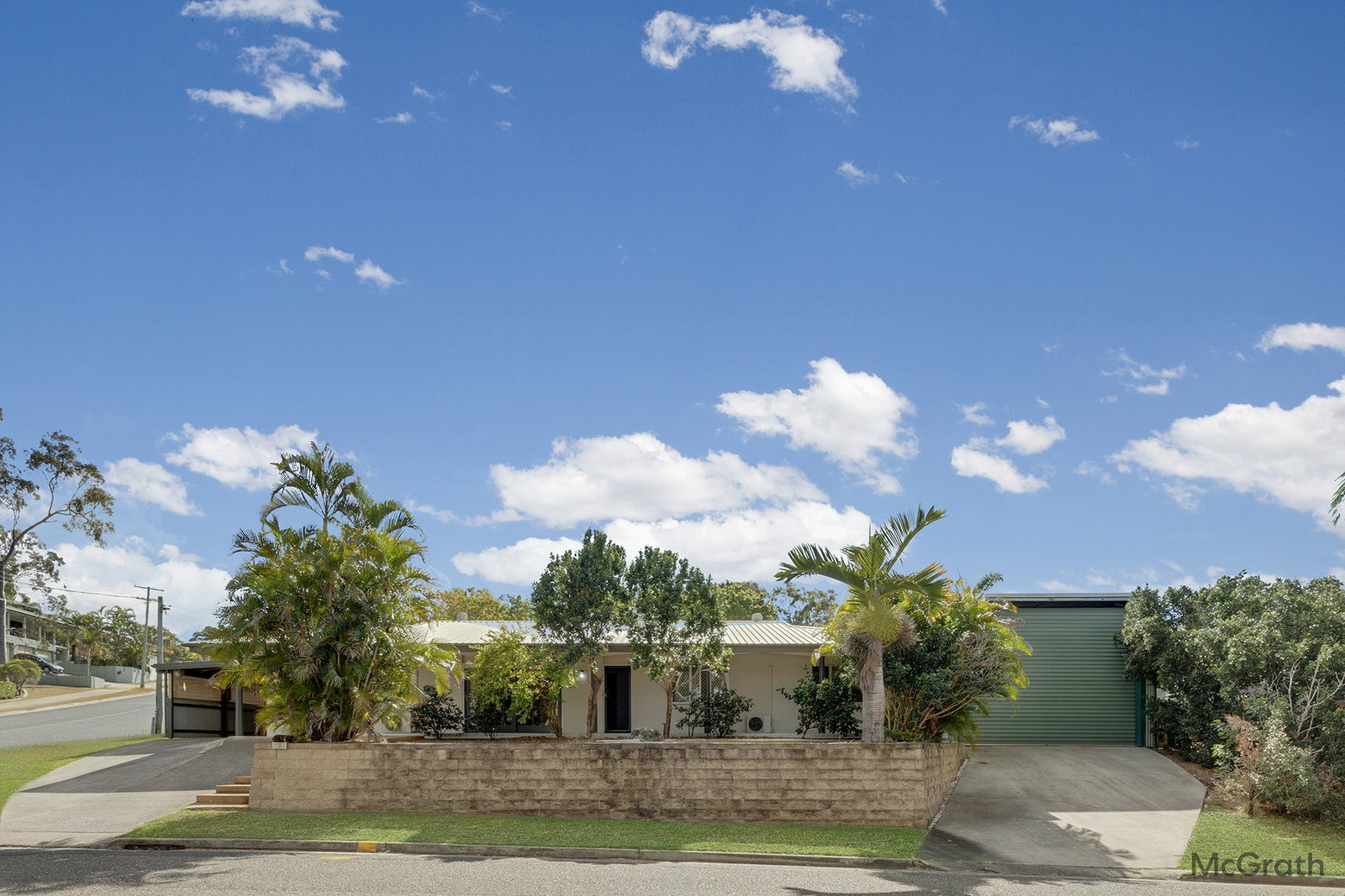 2 Cairncross Street, Sun Valley  QLD  4680