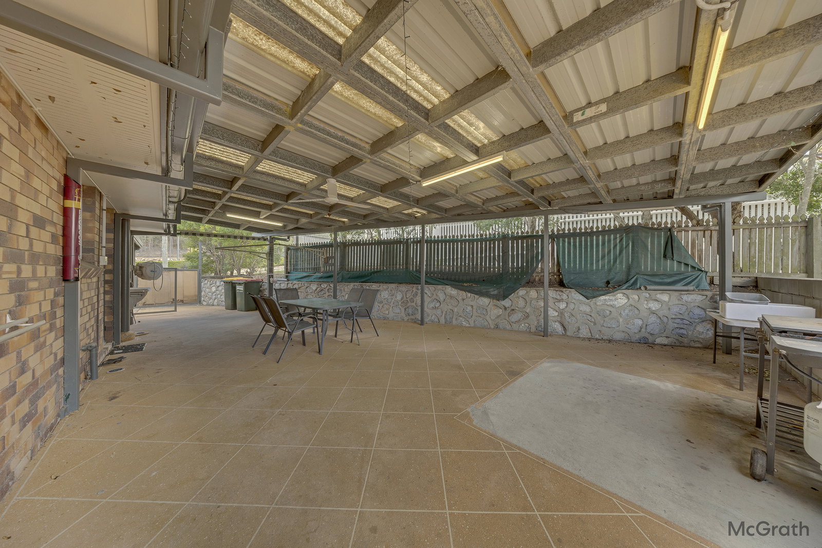 2 Cairncross Street, Sun Valley  QLD  4680