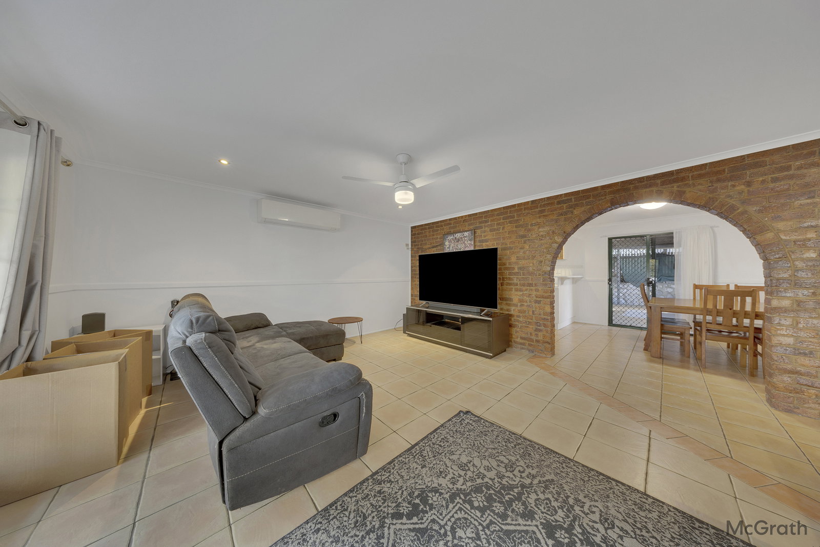 2 Cairncross Street, Sun Valley  QLD  4680