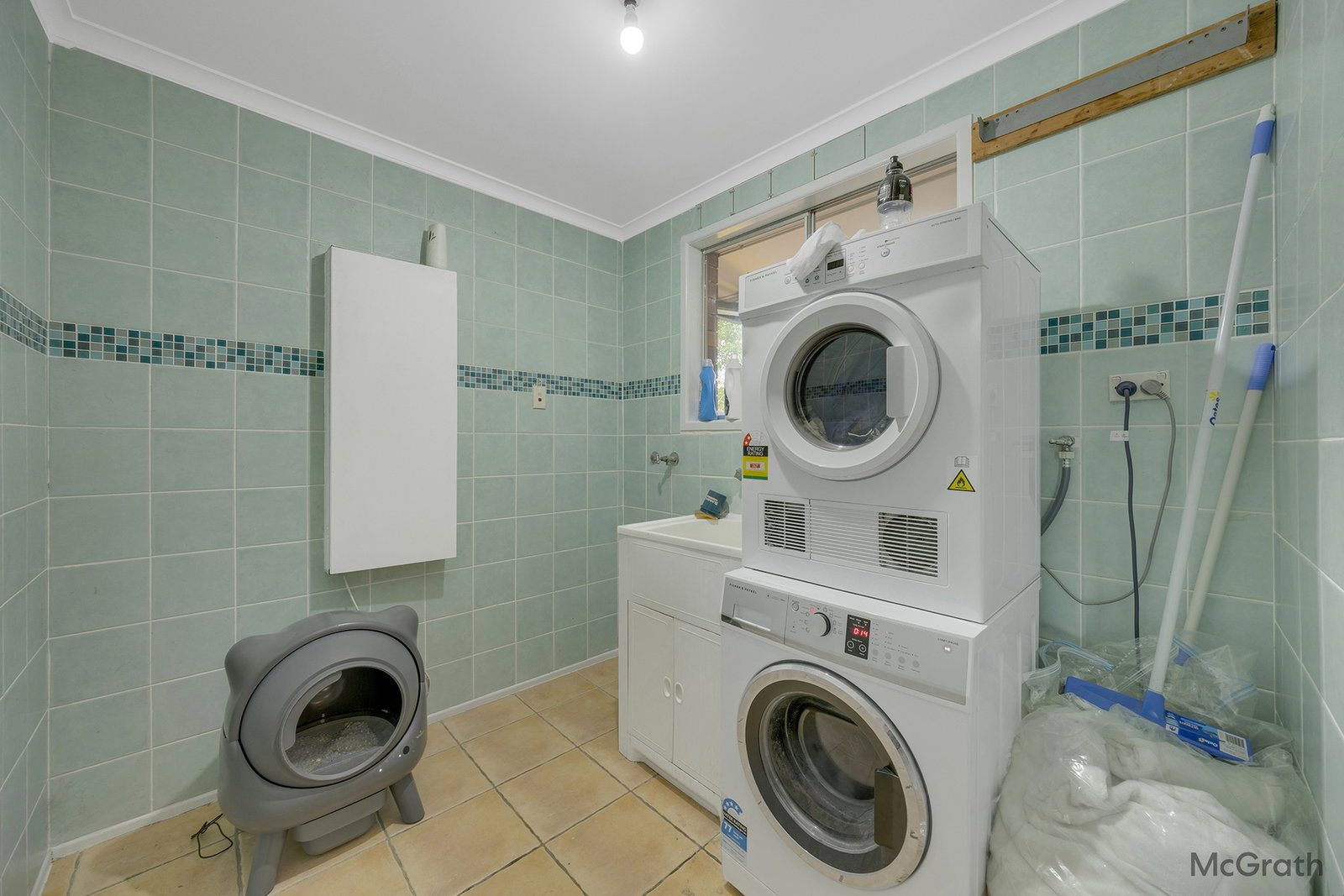 2 Cairncross Street, Sun Valley  QLD  4680
