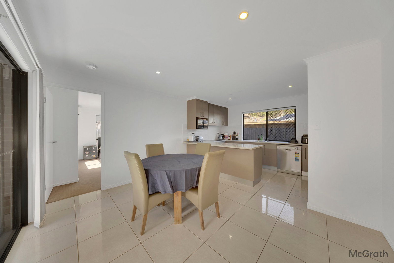 2/3 Brando Lane, West Gladstone  QLD  4680