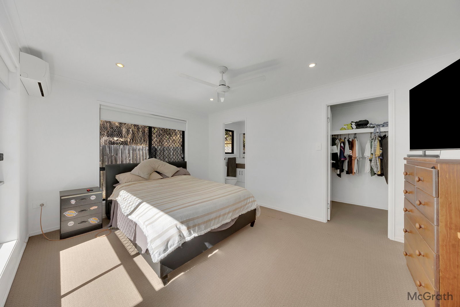 2/3 Brando Lane, West Gladstone  QLD  4680