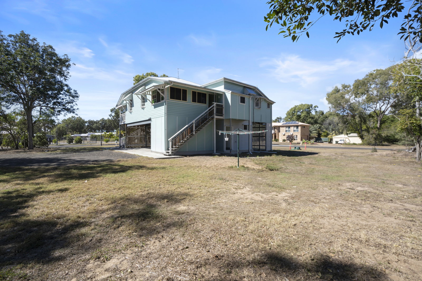 27 Royal Boulevard, Moore Park Beach  QLD  4670