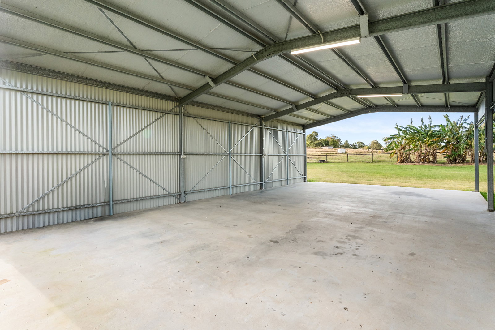 36 Five Mile Road West, Tinana South  QLD  4650