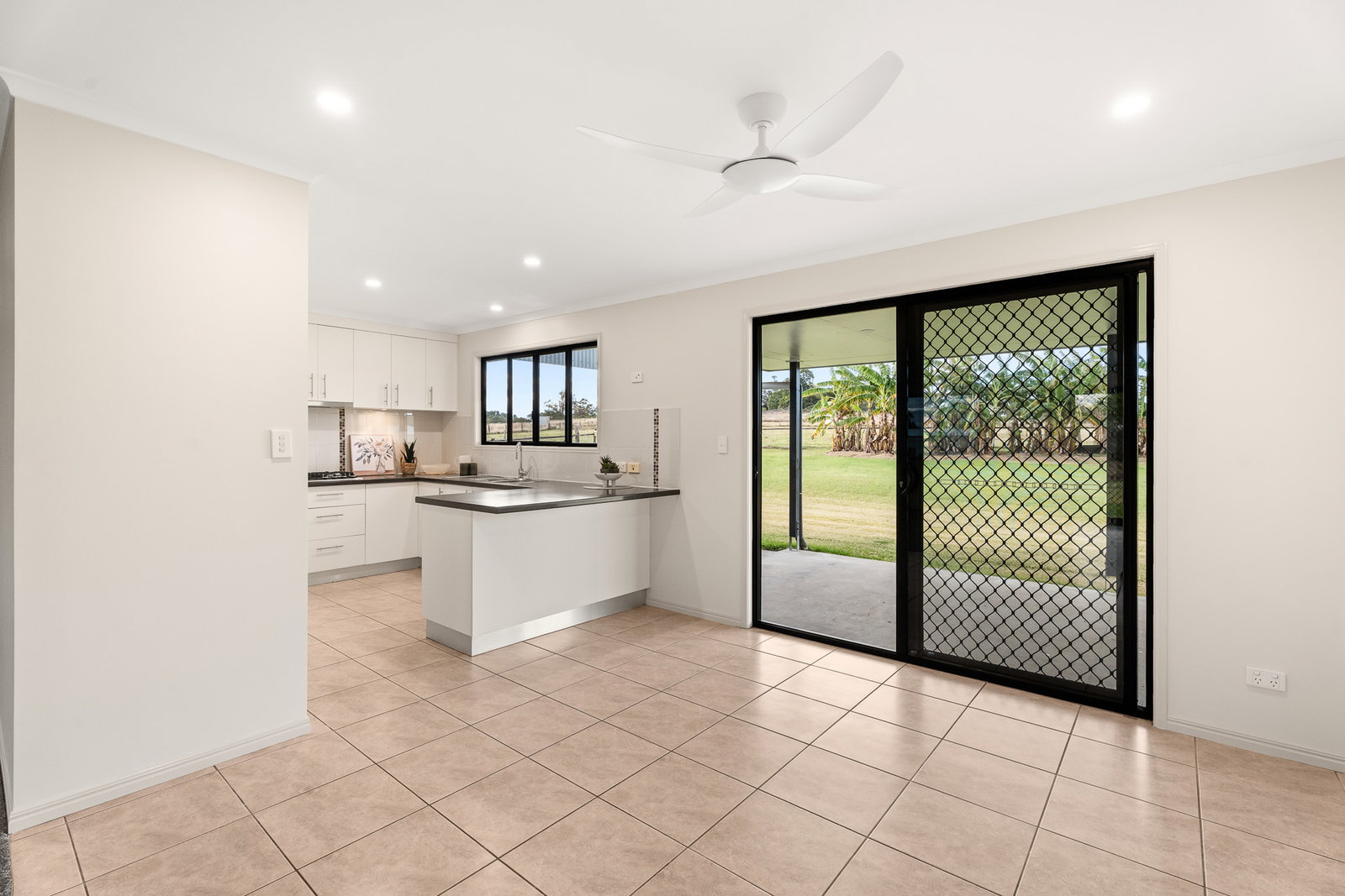 36 Five Mile Road West, Tinana South  QLD  4650