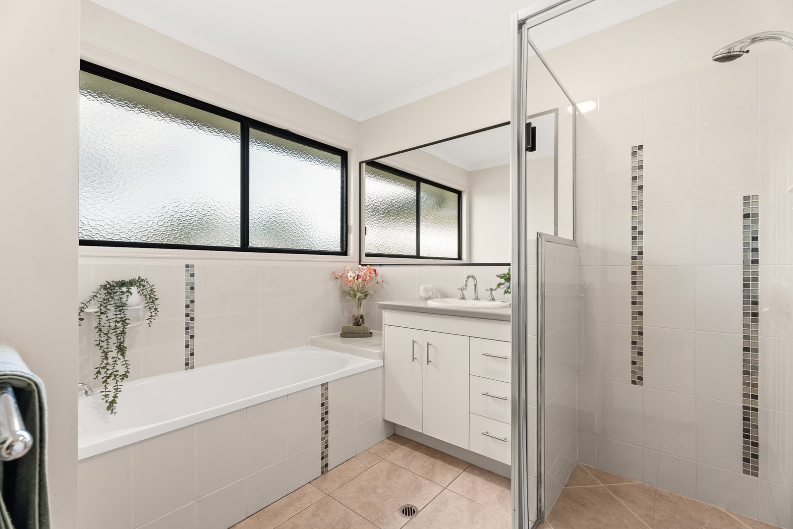 36 Five Mile Road West, Tinana South  QLD  4650