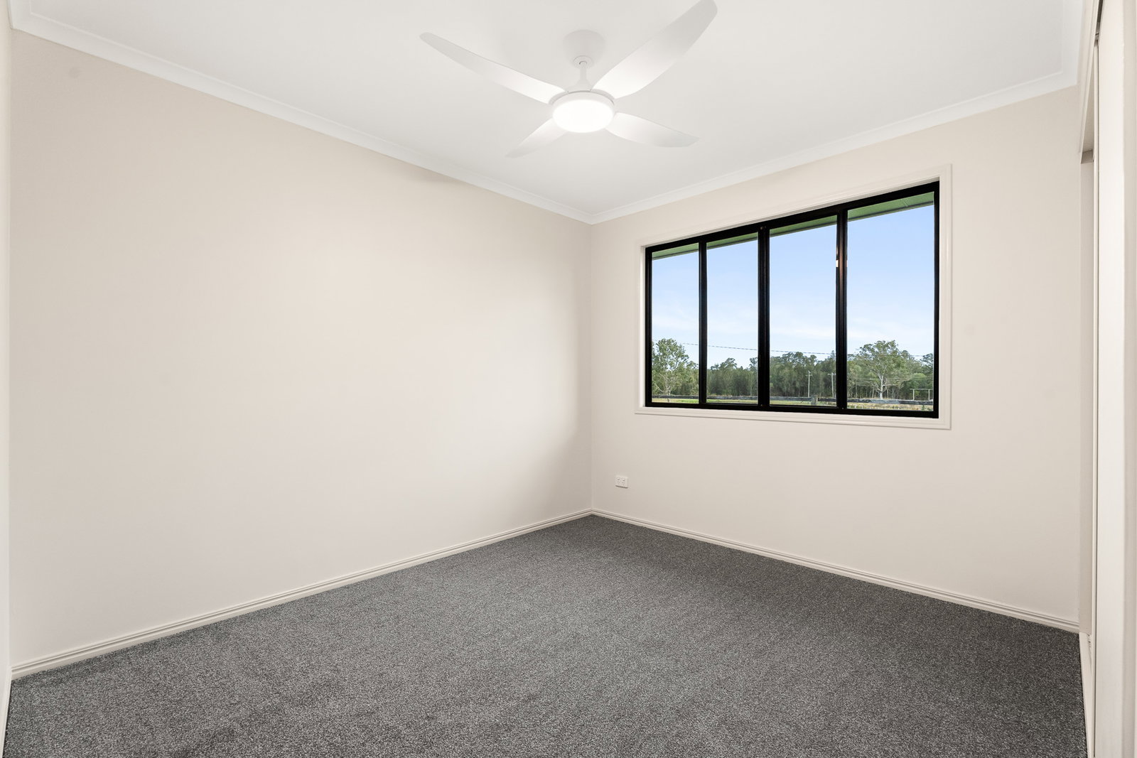 36 Five Mile Road West, Tinana South  QLD  4650