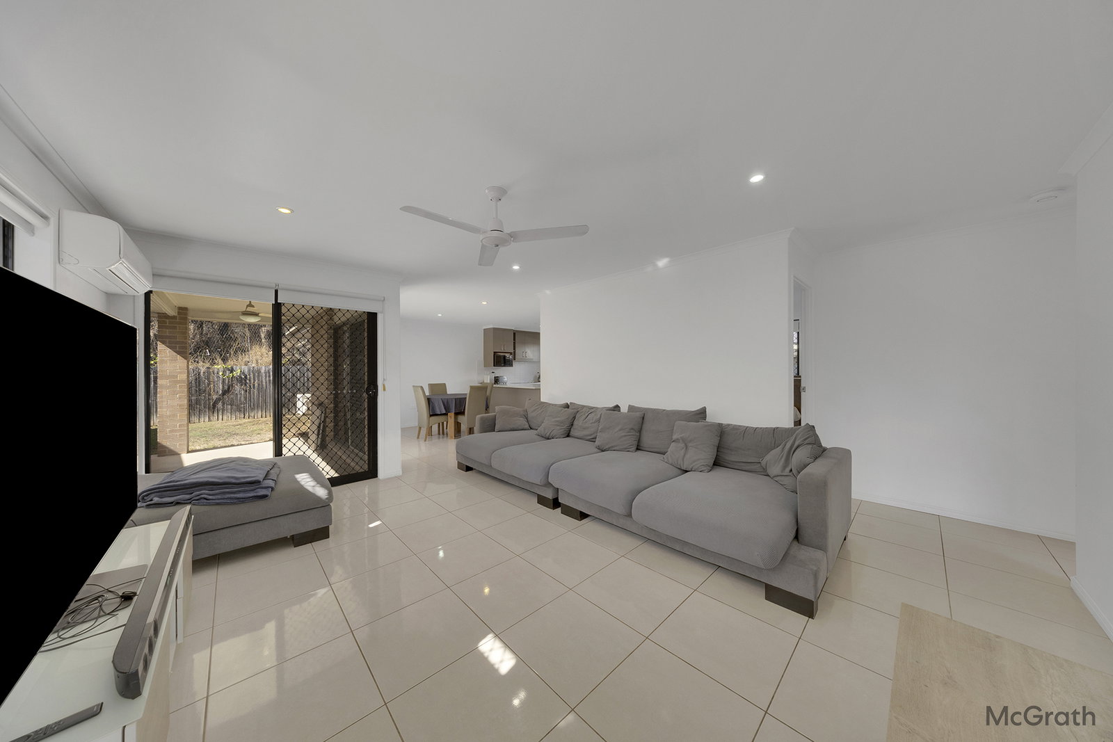2/3 Brando Lane, West Gladstone  QLD  4680