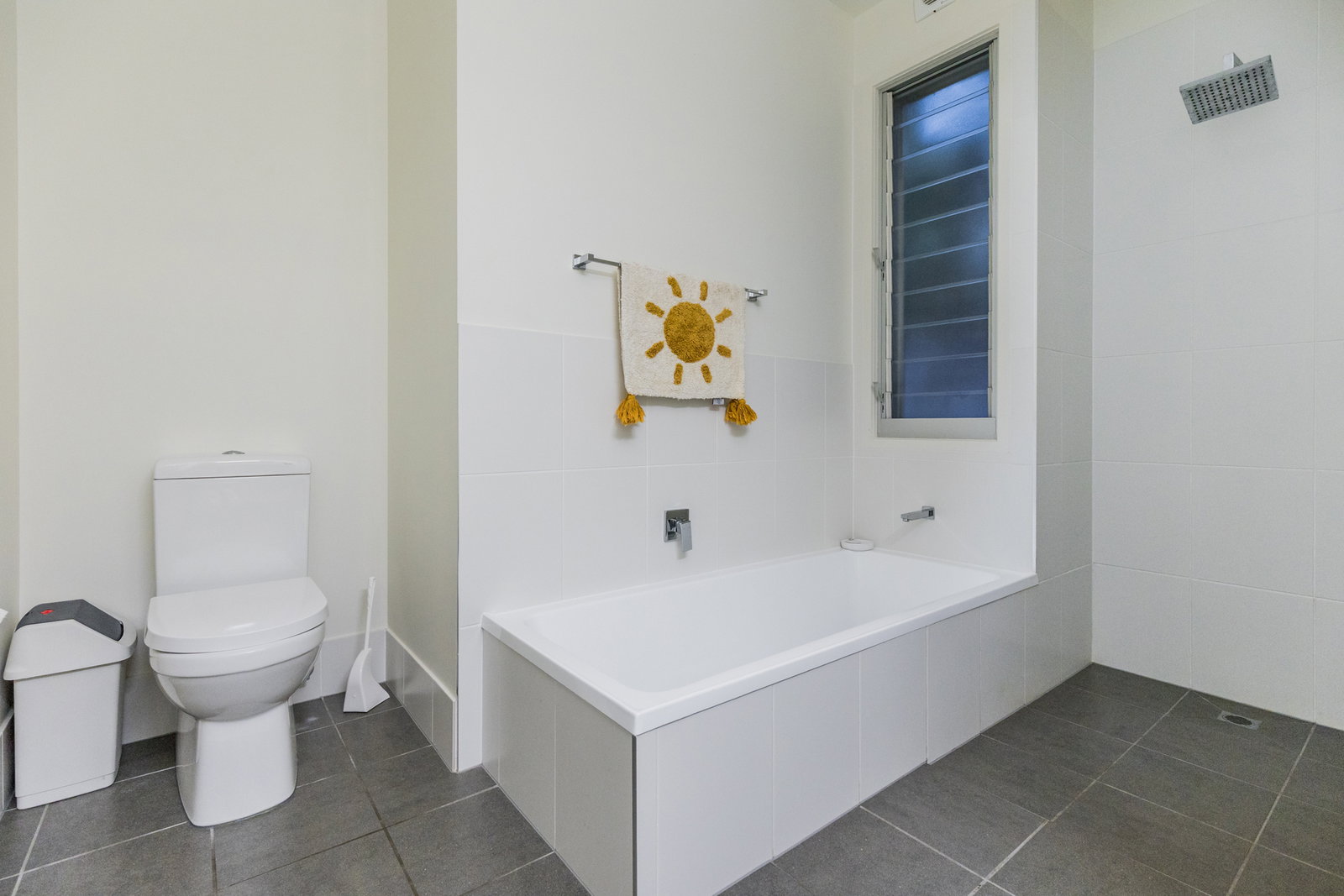 4 Orton Court, Seventeen Seventy  QLD  4677