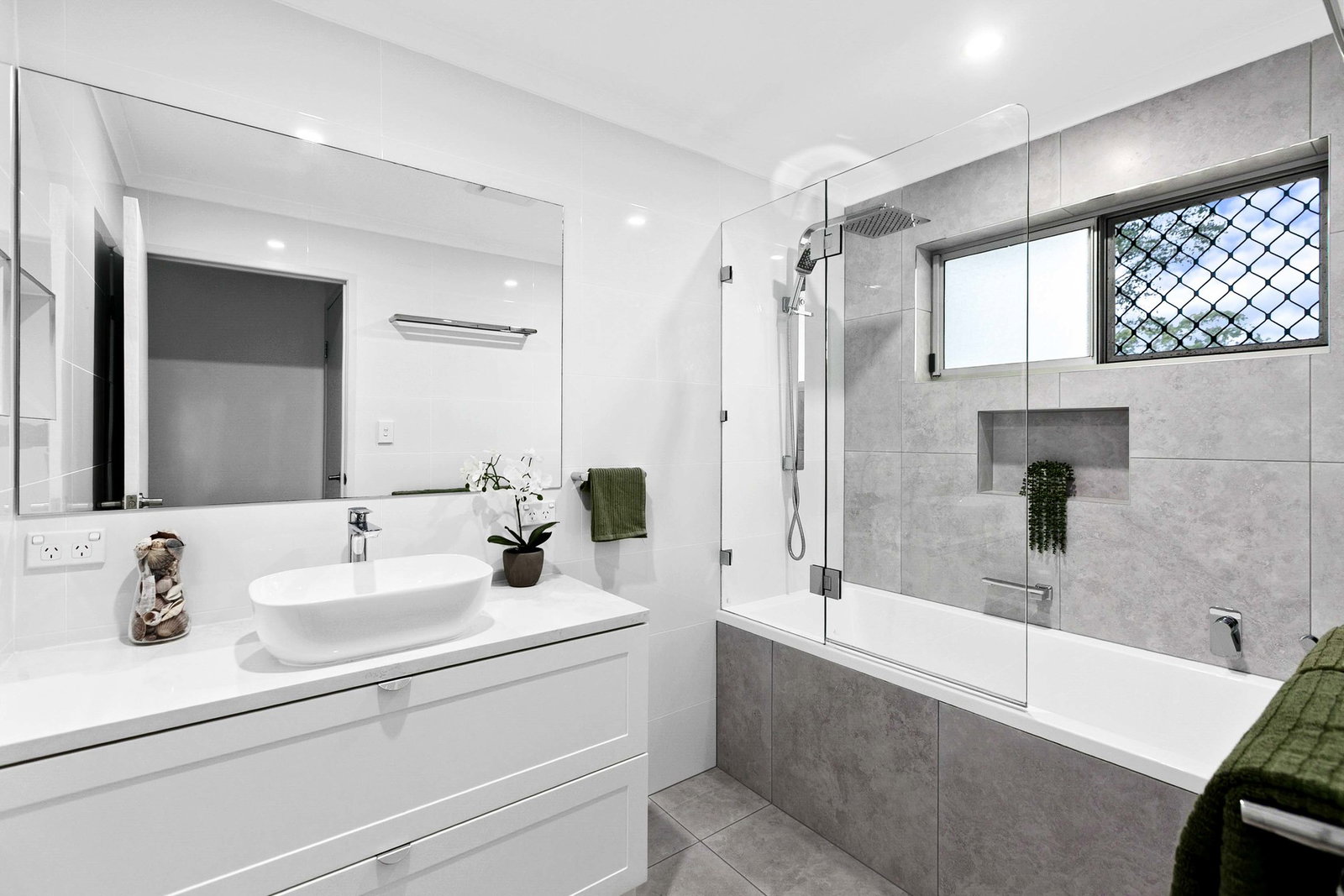 23 Bosel Road, Tinana  QLD  4650