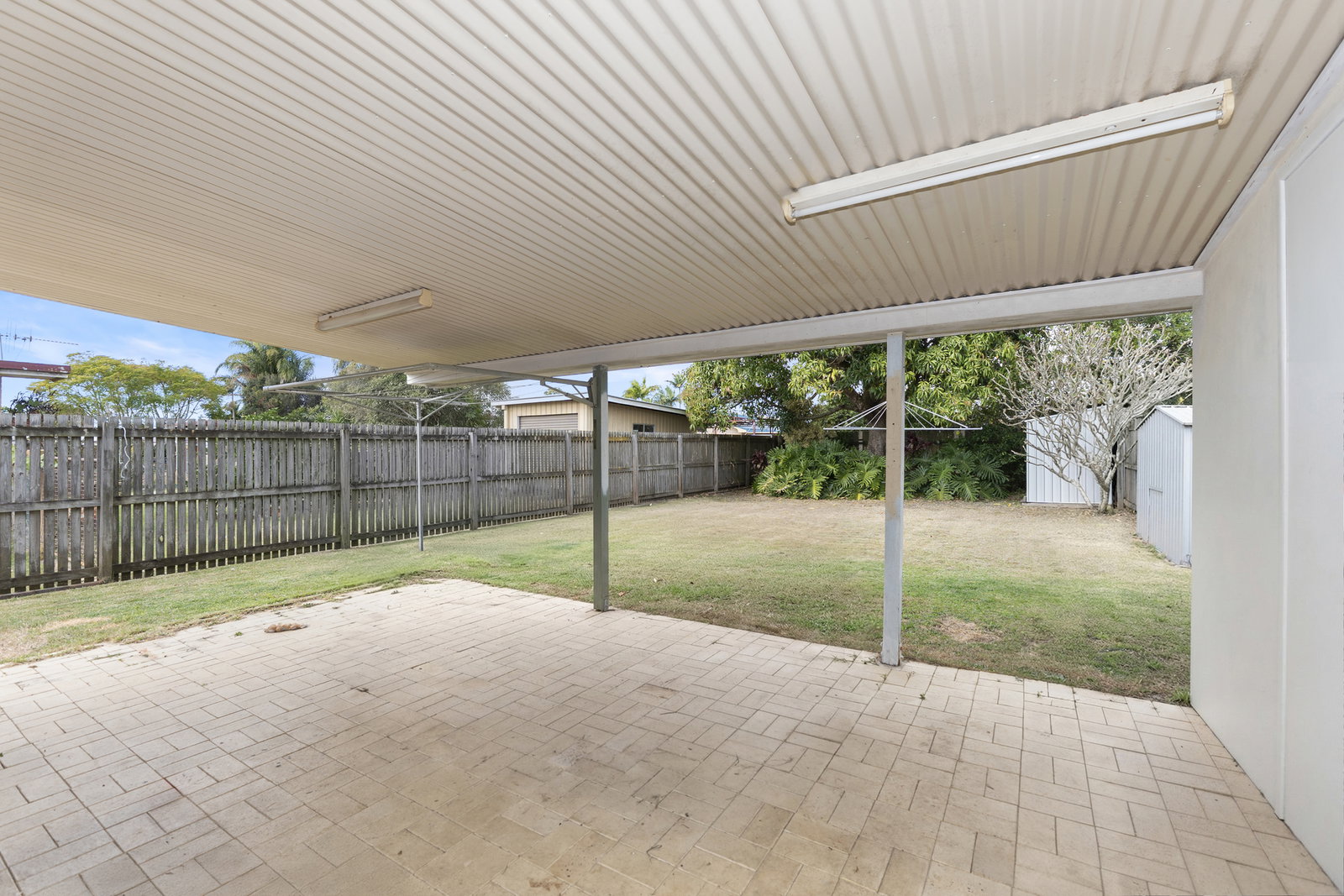 2/78 Avenell Street, Avenell Heights  QLD  4670