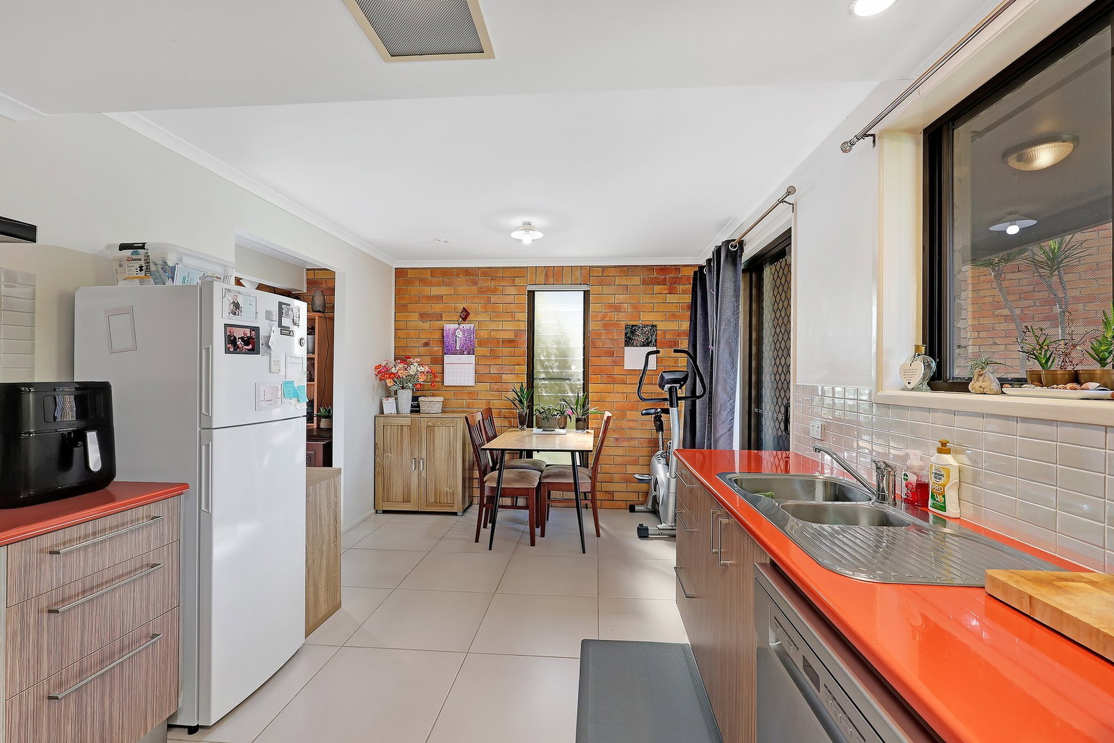 4/2A Tanner Street, Bargara  QLD  4670