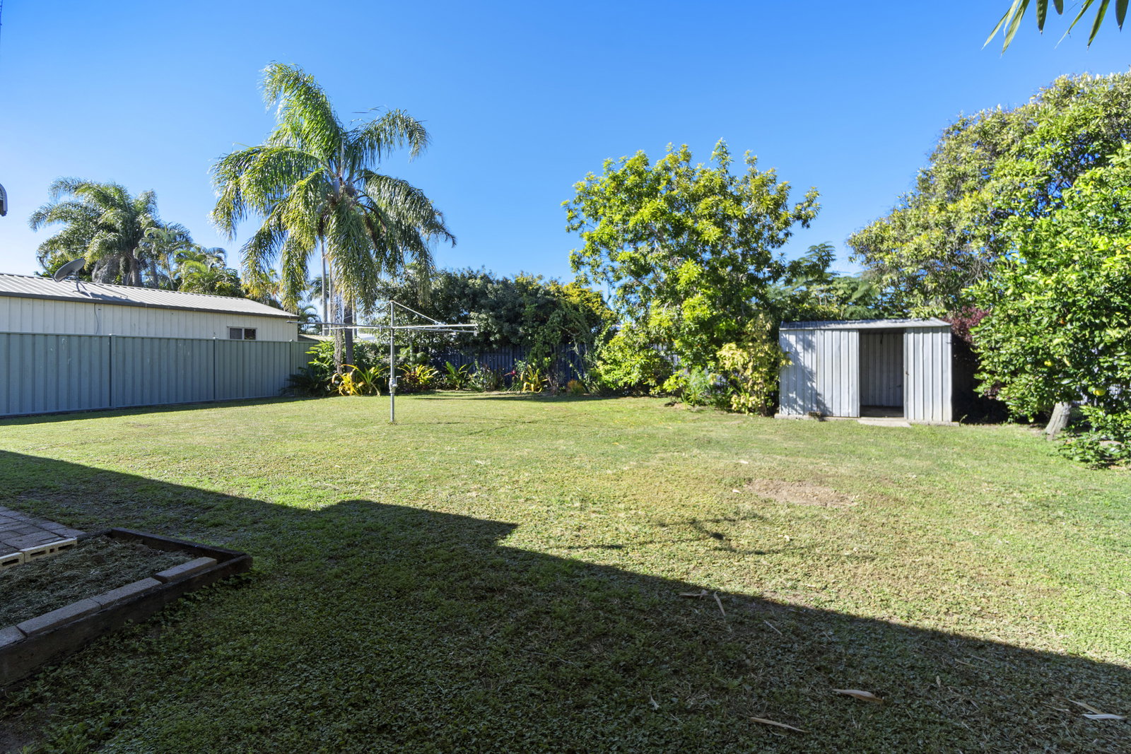 33 Thomas Thomsen Drive, Thabeban  QLD  4670