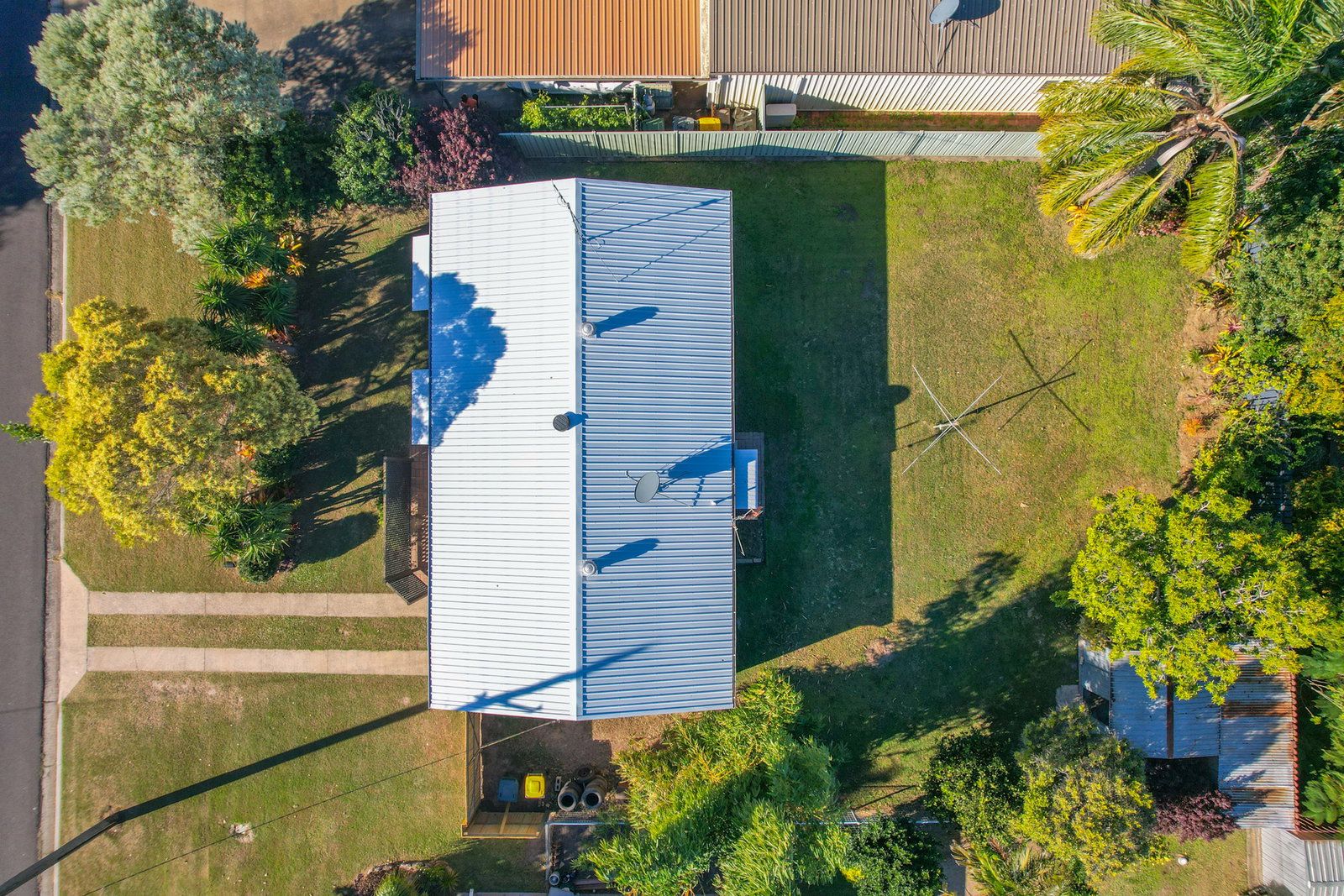 33 Thomas Thomsen Drive, Thabeban  QLD  4670